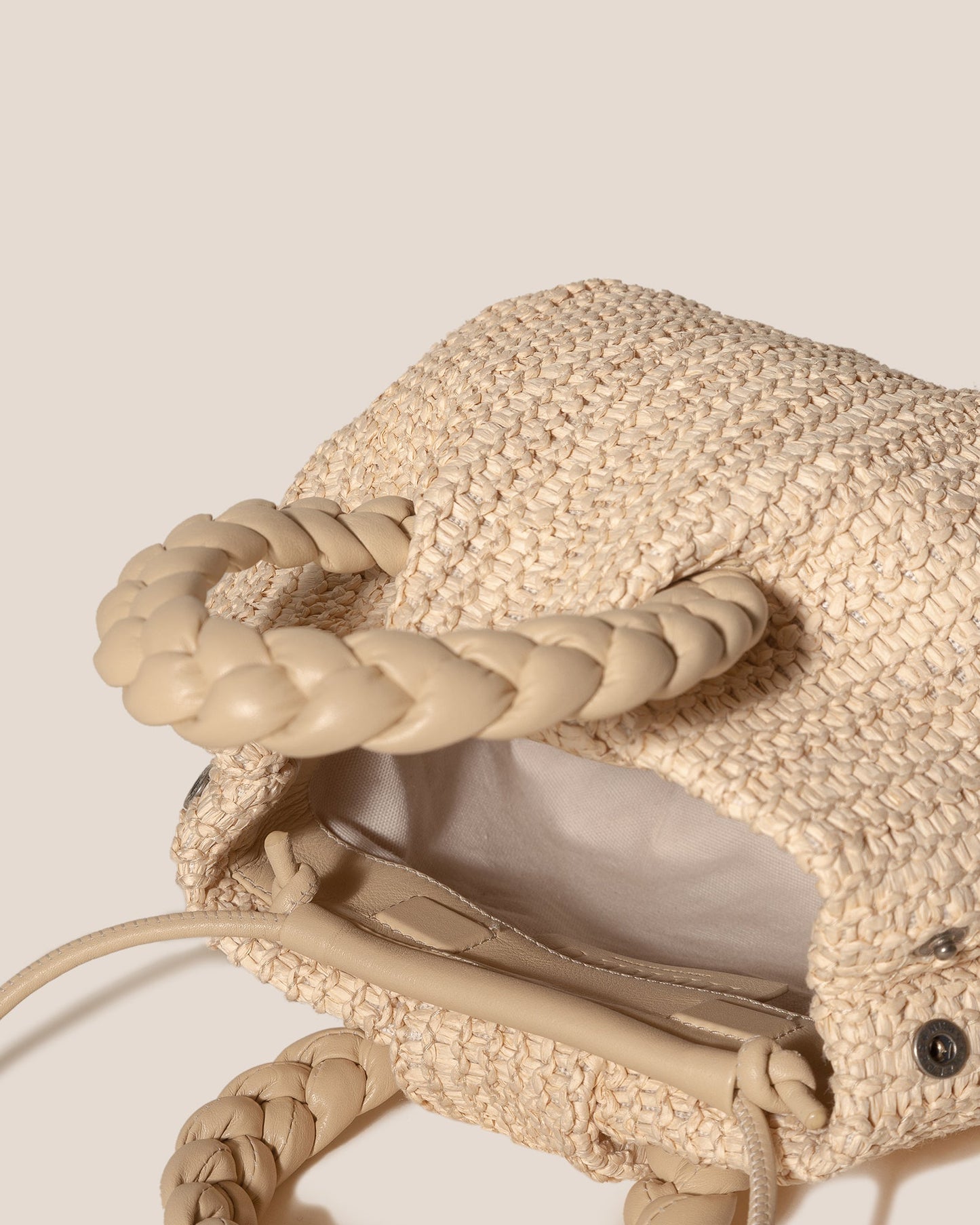 BOMBON M RAFFIA - Medium Plaited-handle Raffia Handbag - Hereu Women