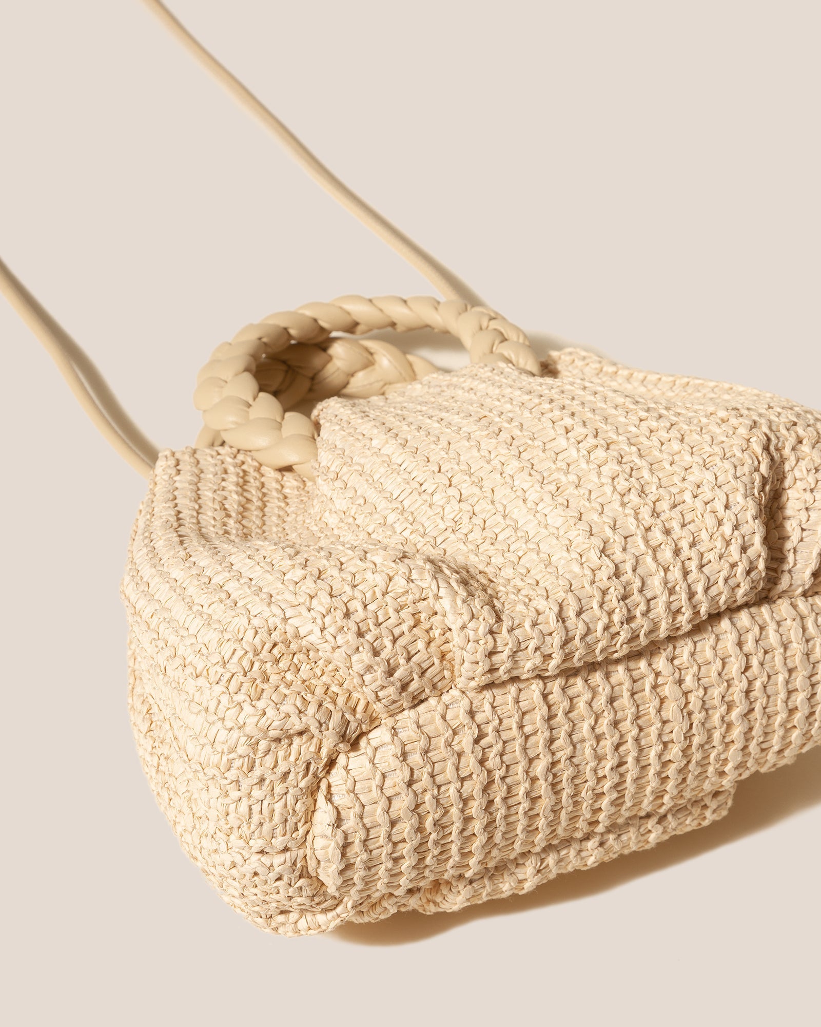 BOMBON M RAFFIA - Medium Plaited-handle Raffia Handbag - Hereu Women