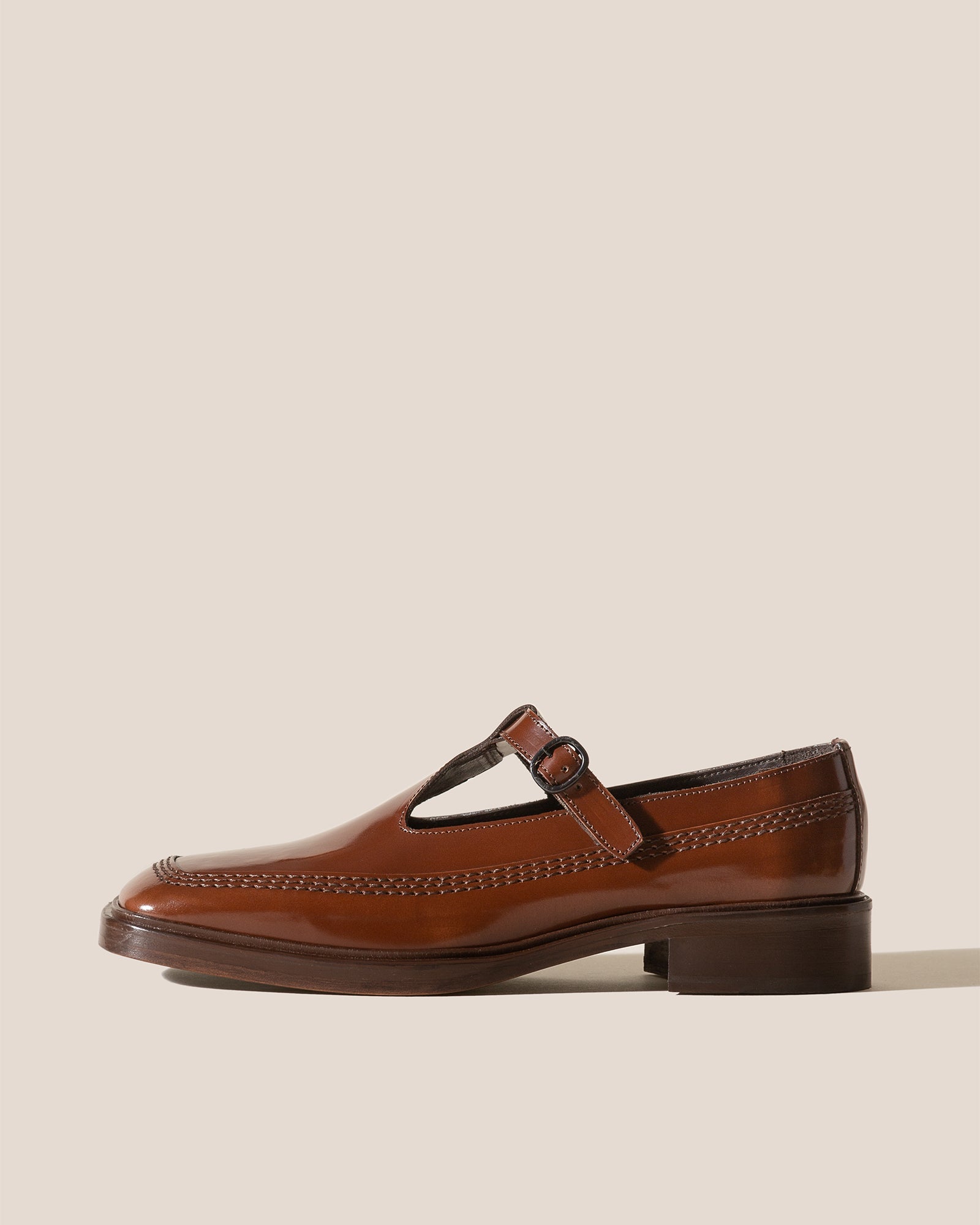 LLUISA POLISHED - T-bar Loafer - Hereu Women