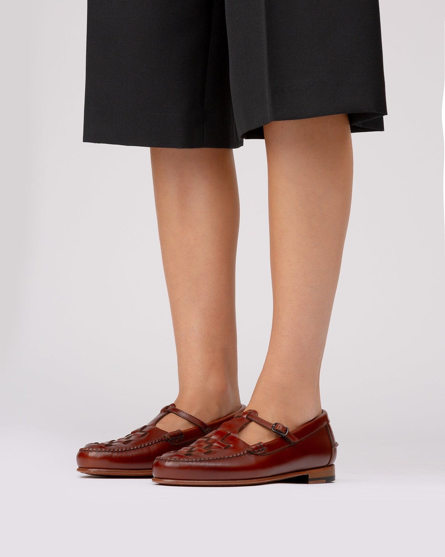 MAQUEDA - Interwoven T-Bar Loafer - Hereu Women