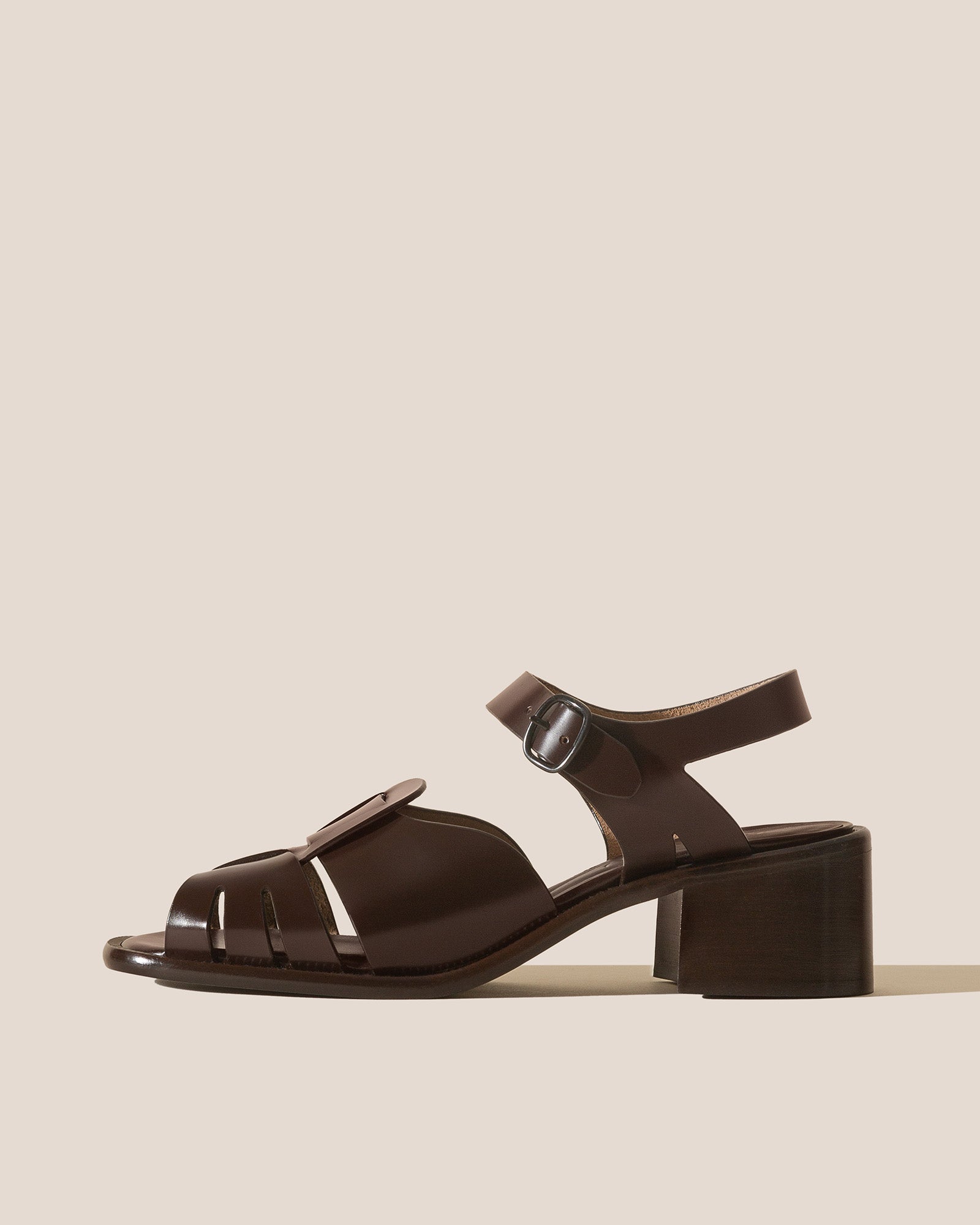 ANCORA SQUARED HEELED - Open-Toe Fisherman Sandal - Hereu Women