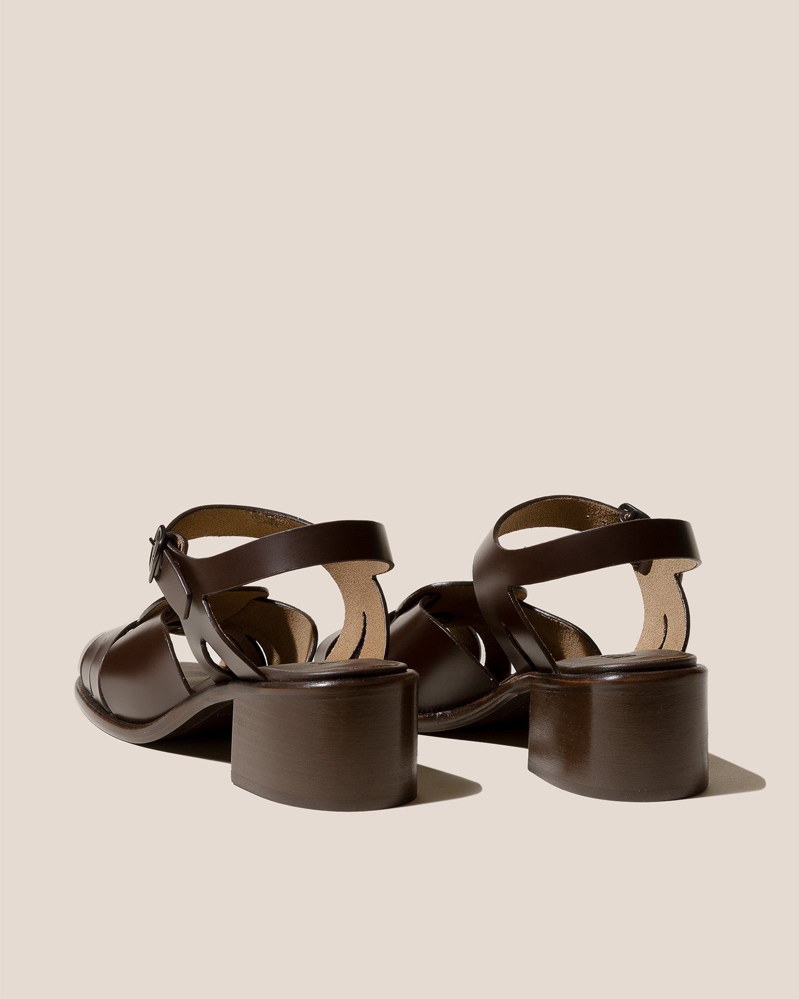 ANCORA SQUARED HEELED - Open-Toe Fisherman Sandal - Hereu Women
