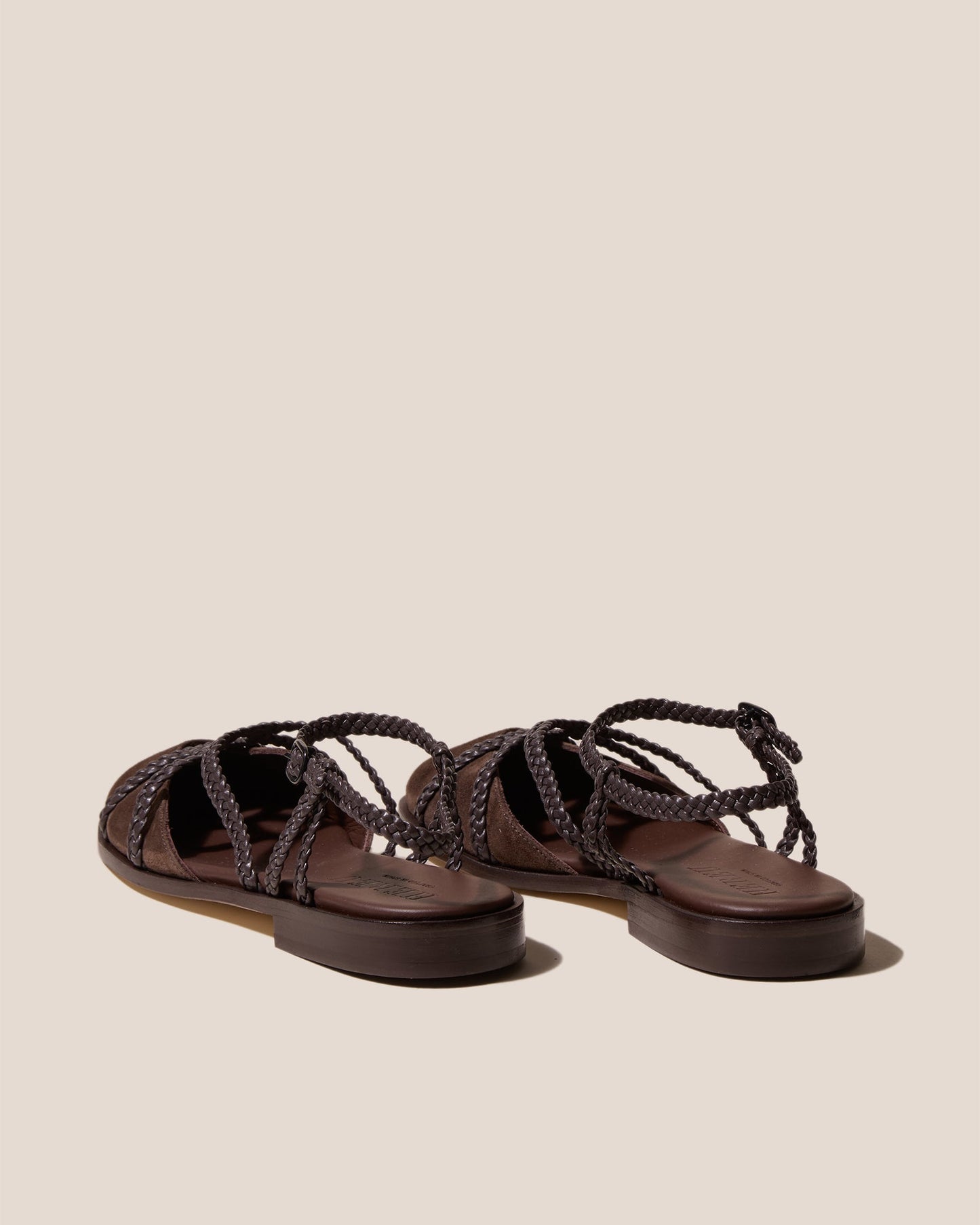 RANYA - Woven Round-Toe Sandal - Hereu Women