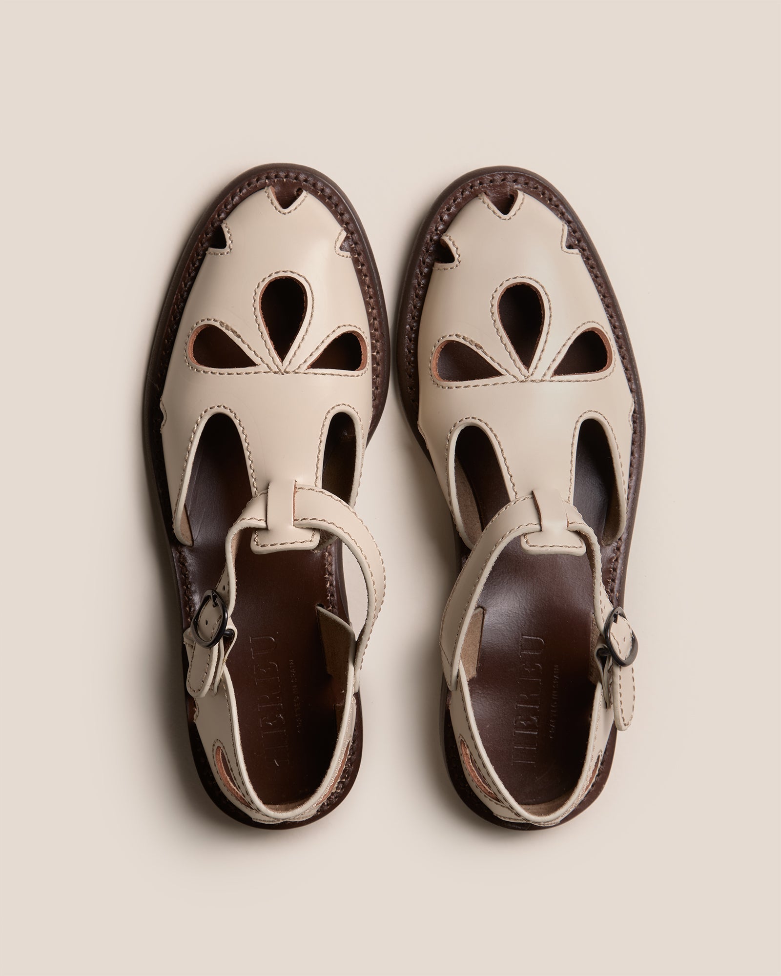 FLORETA - T-bar Sandal - Hereu Women