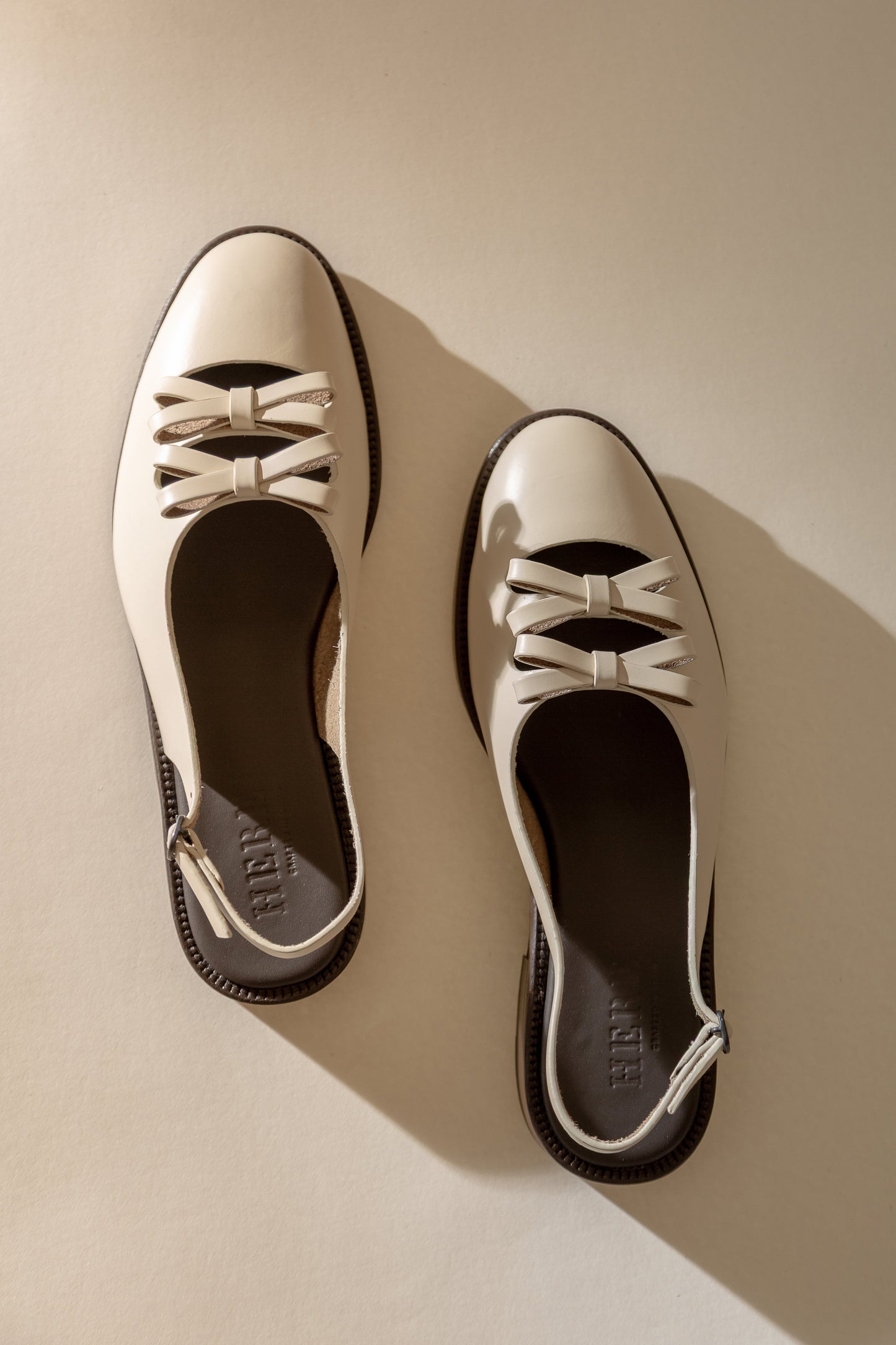 FEMENIA - Slingback Bow-detail Sandal - Hereu Women