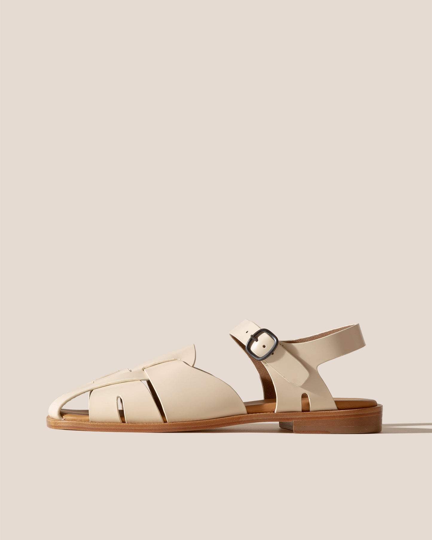 PEDRA - Squared Closed-Toe Fisherman Sandal - Hereu Women