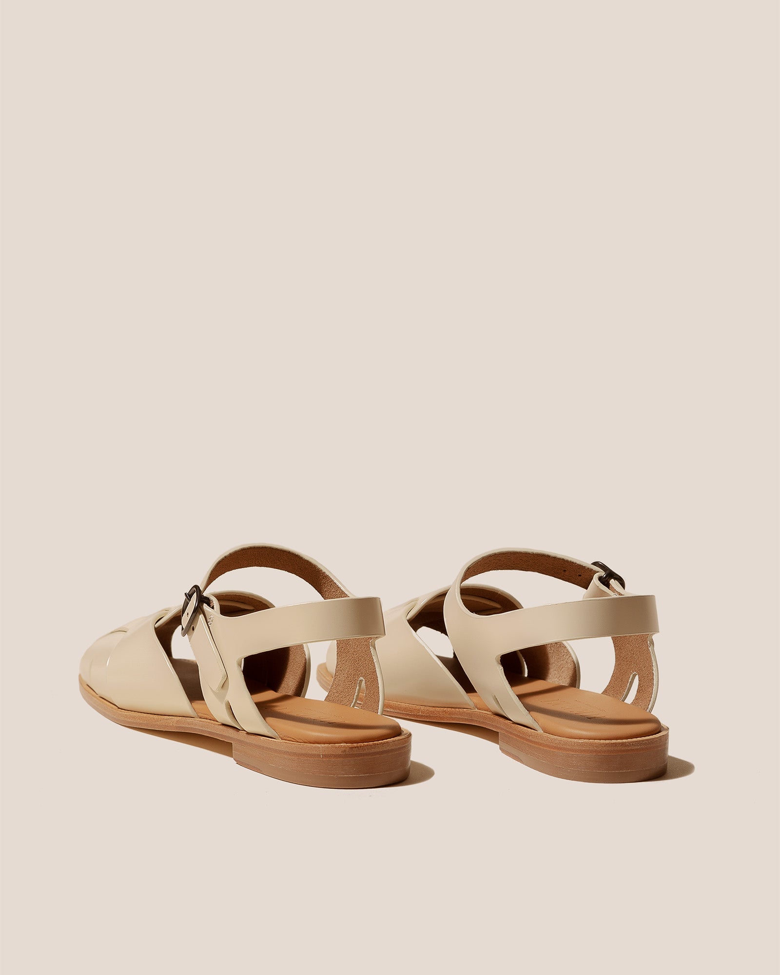 PEDRA - Squared Closed-Toe Fisherman Sandal - Hereu Women