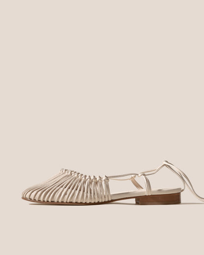 MANTERA - Round-Toe Knotted Sandal - Hereu Women