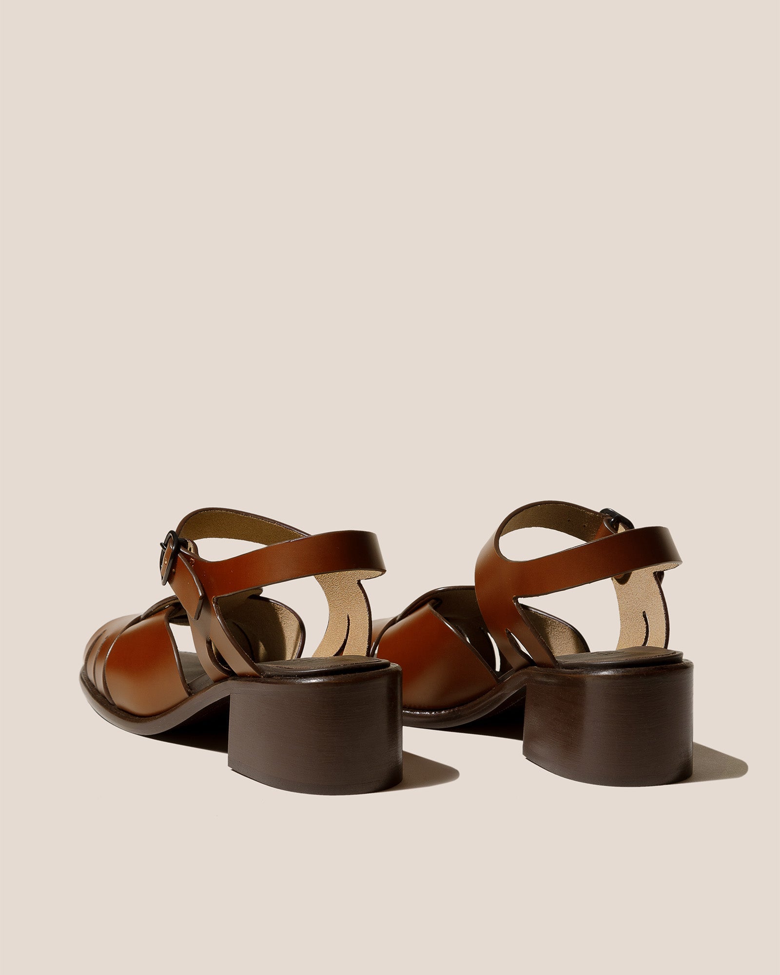 ANCORA SQUARED HEELED - Open-Toe Fisherman Sandal - Hereu Women