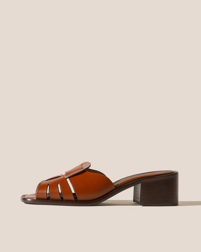 ANCORA SQUARED HEELED SLIDE - Heeled Fisherman Slide - Hereu Women