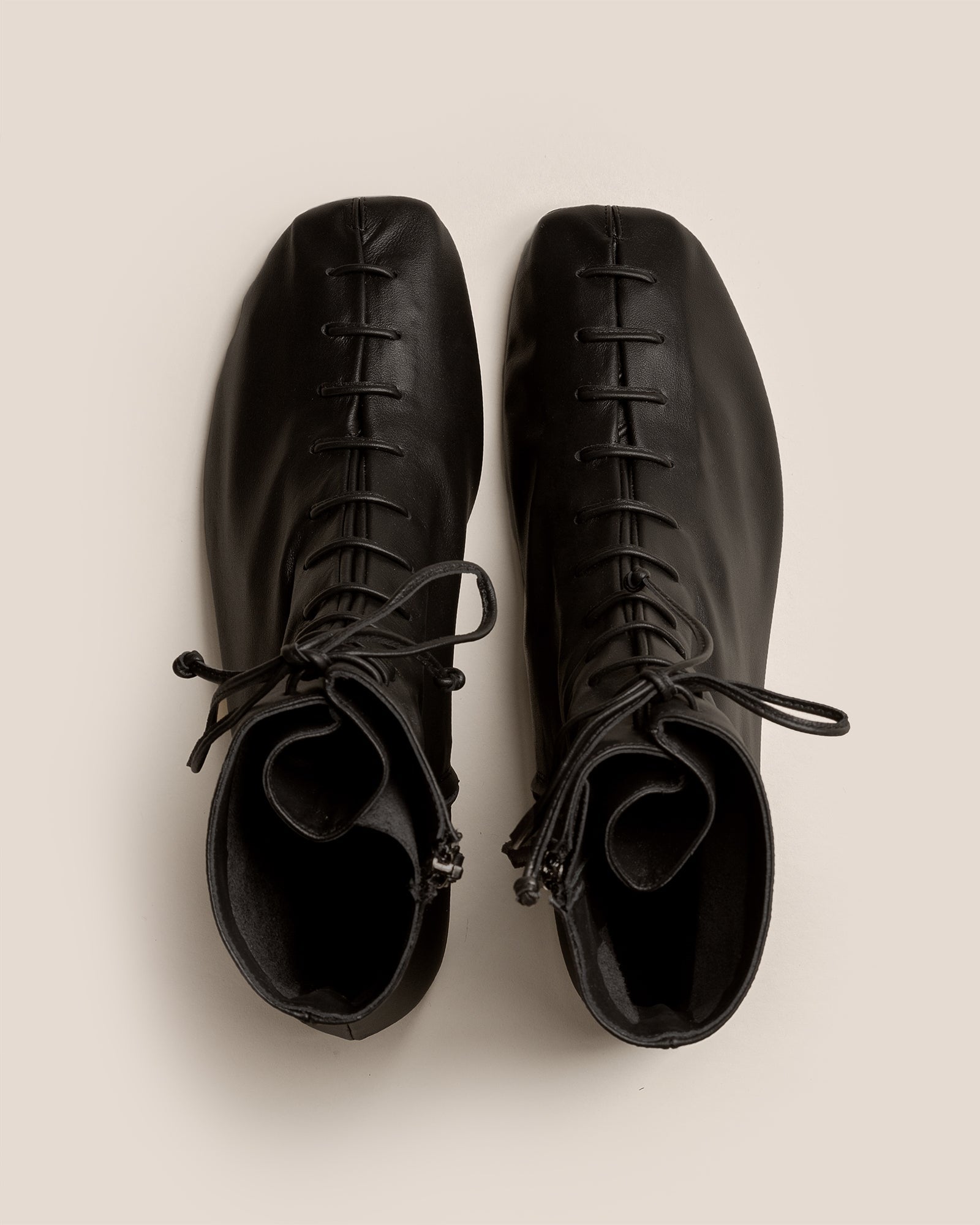 PLEGADA BOOT - Deconstructed Lace-up Boot - Hereu Women