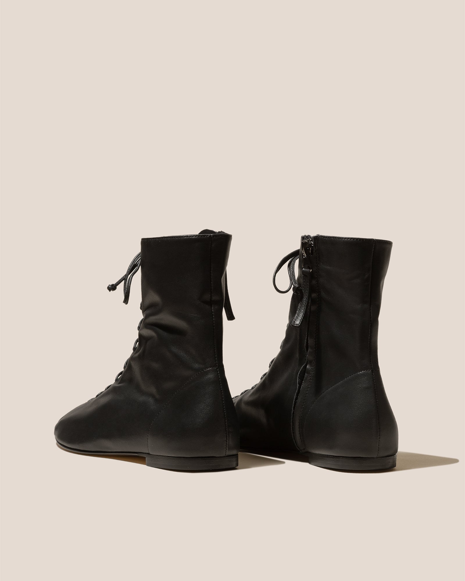 PLEGADA BOOT - Deconstructed Lace-up Boot - Hereu Women