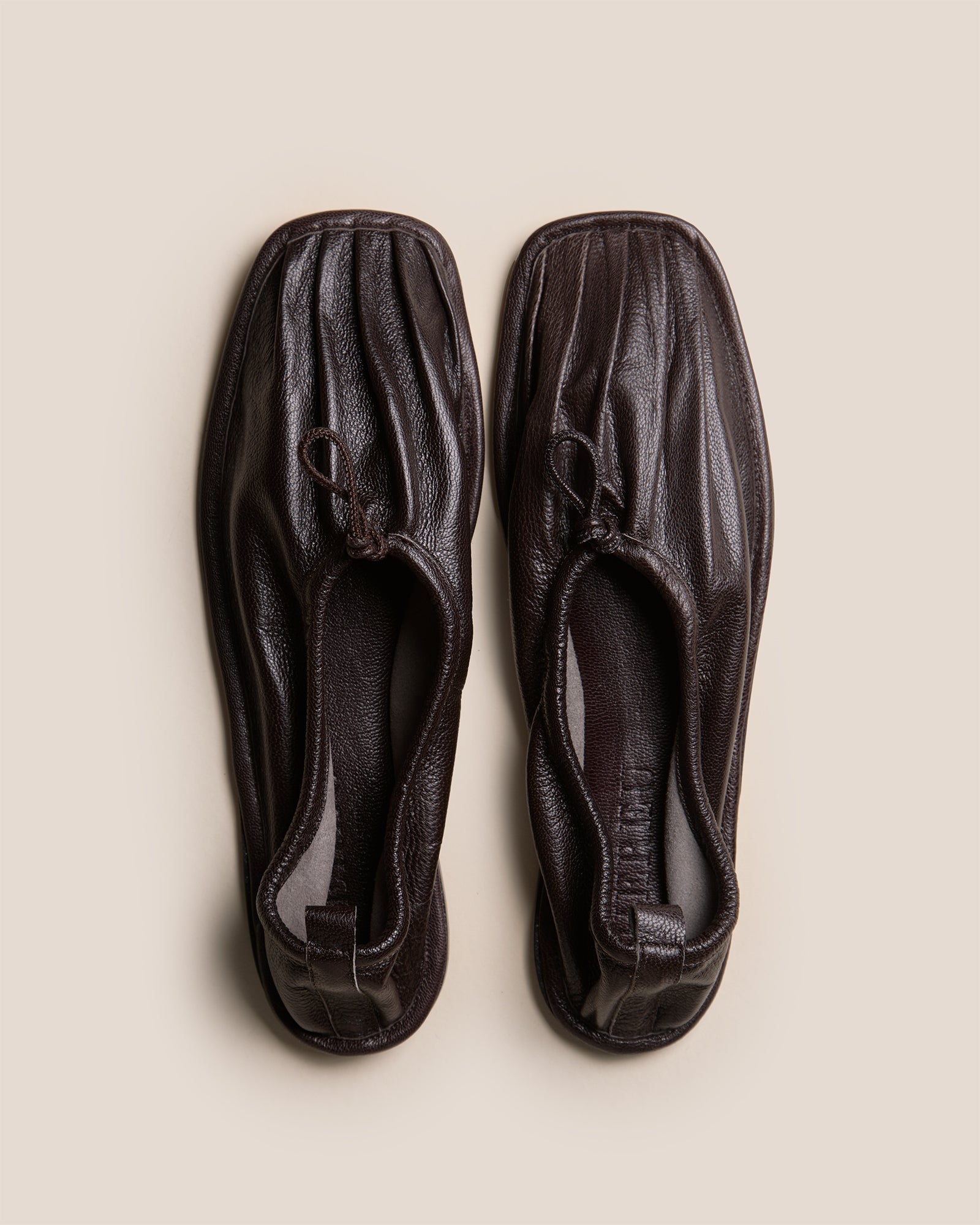 PUNTERA SUPPLE SHINY - Pleated-Toe Pump - Hereu Women
