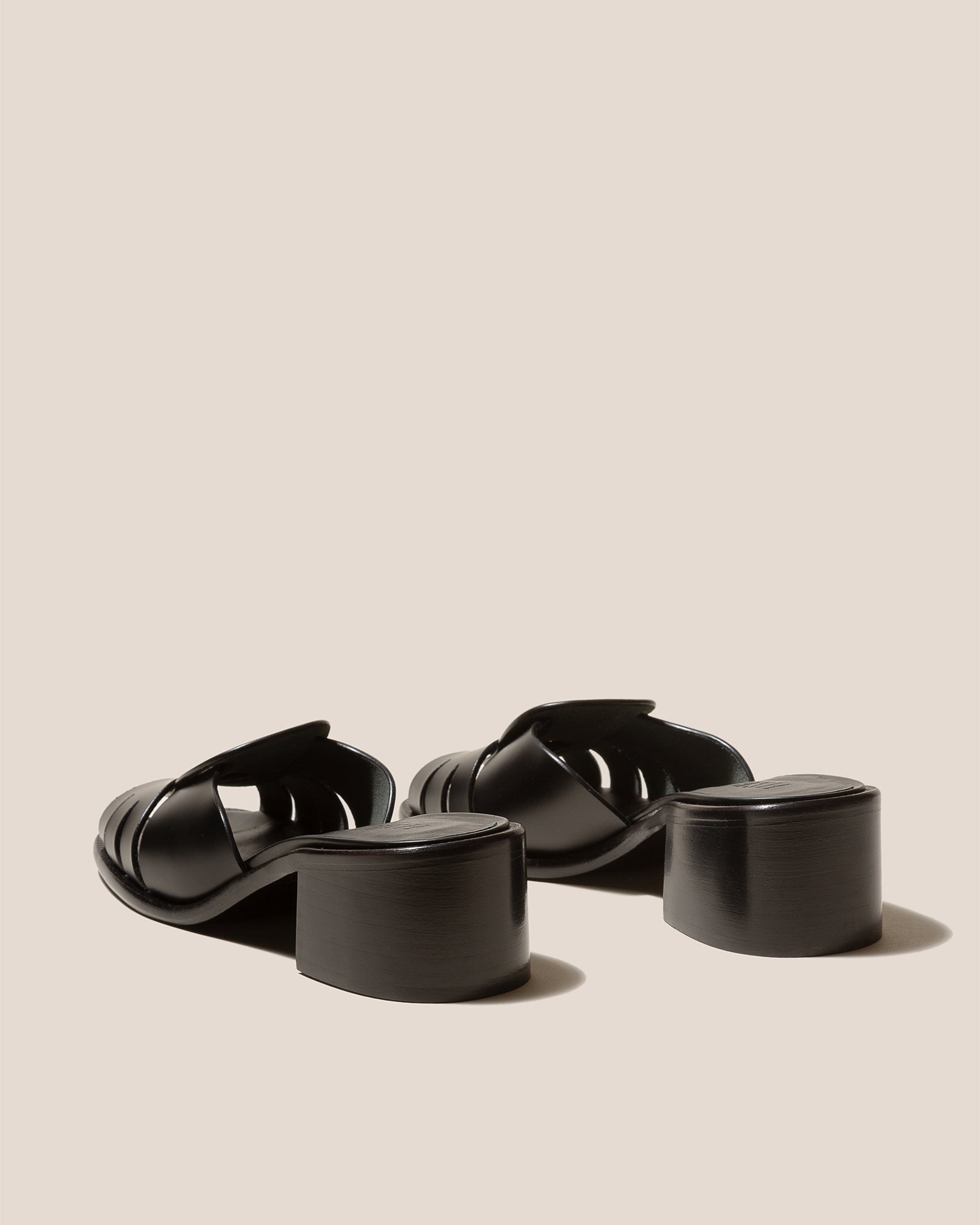 ANCORA SQUARED HEELED SLIDE - Heeled Fisherman Slide - Hereu Women