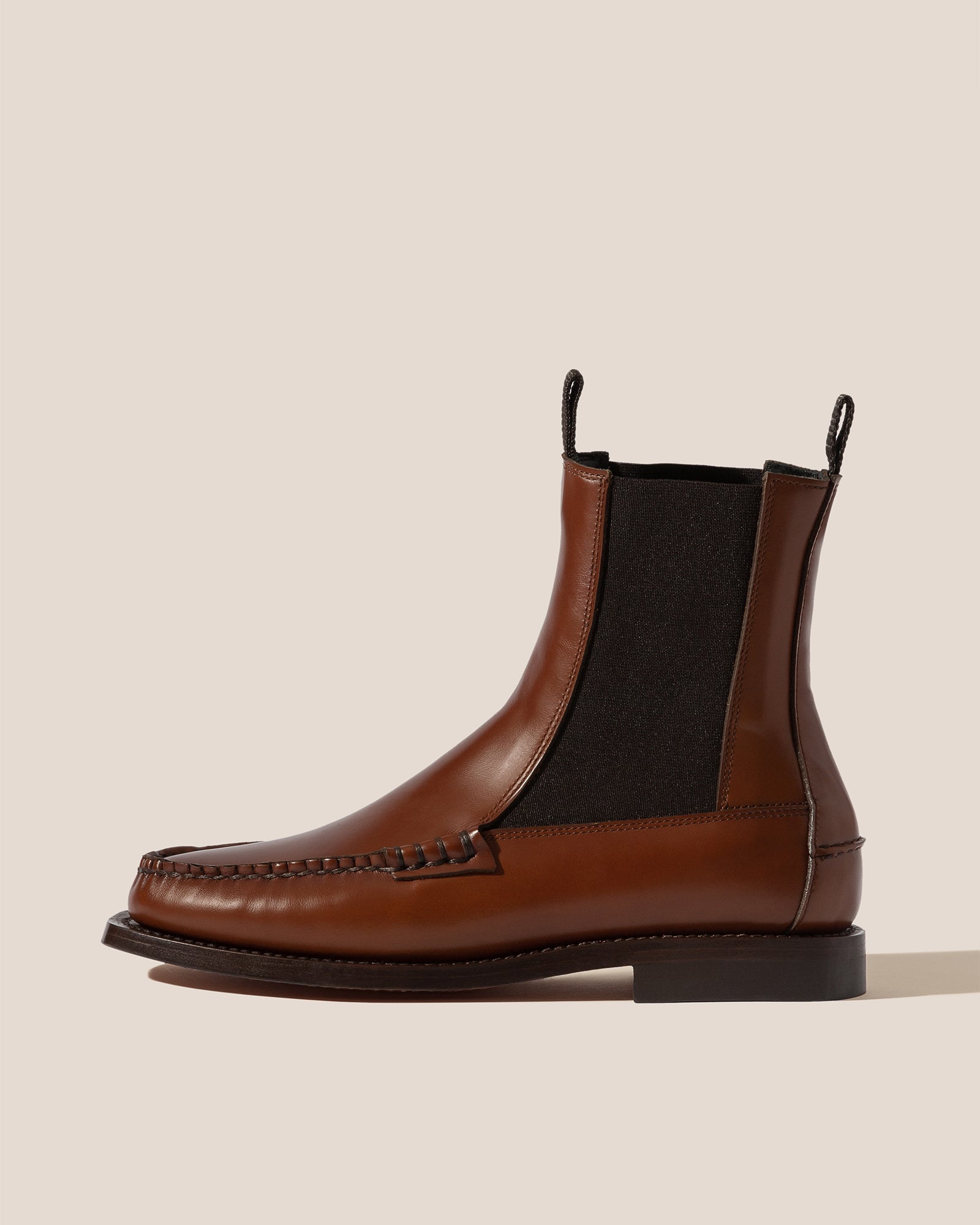 ALDA - Low-calf Chelsea Boot - Hereu Women