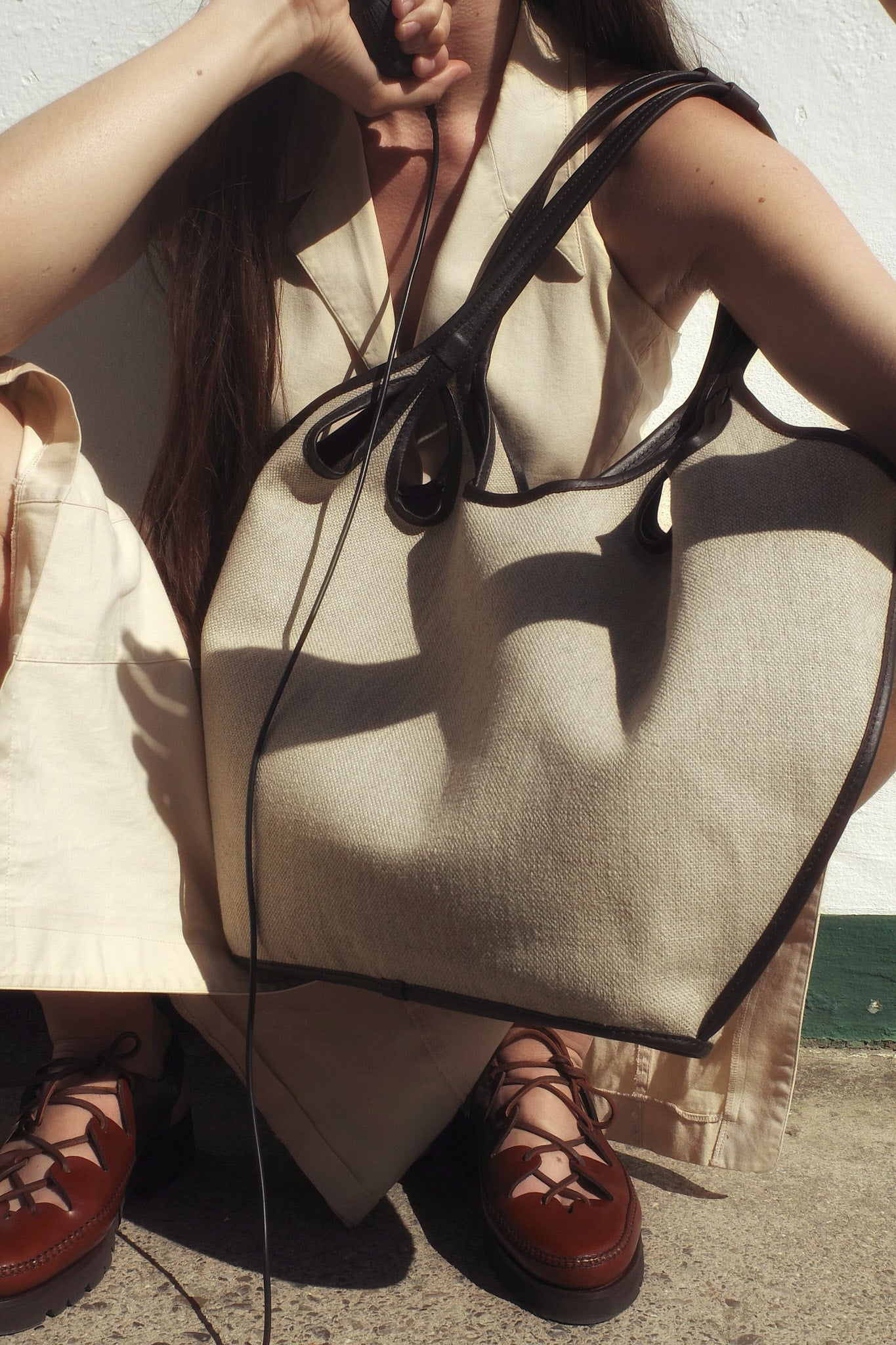 ESCALA LINEN - Cut-Out Tote Bag - Hereu Women