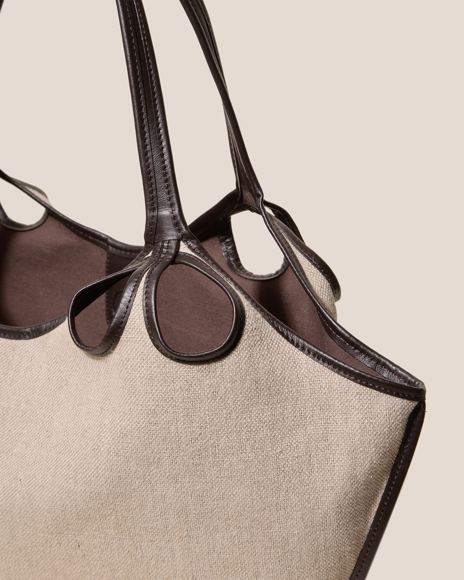 ESCALA LINEN - Cut-Out Tote Bag - Hereu Women