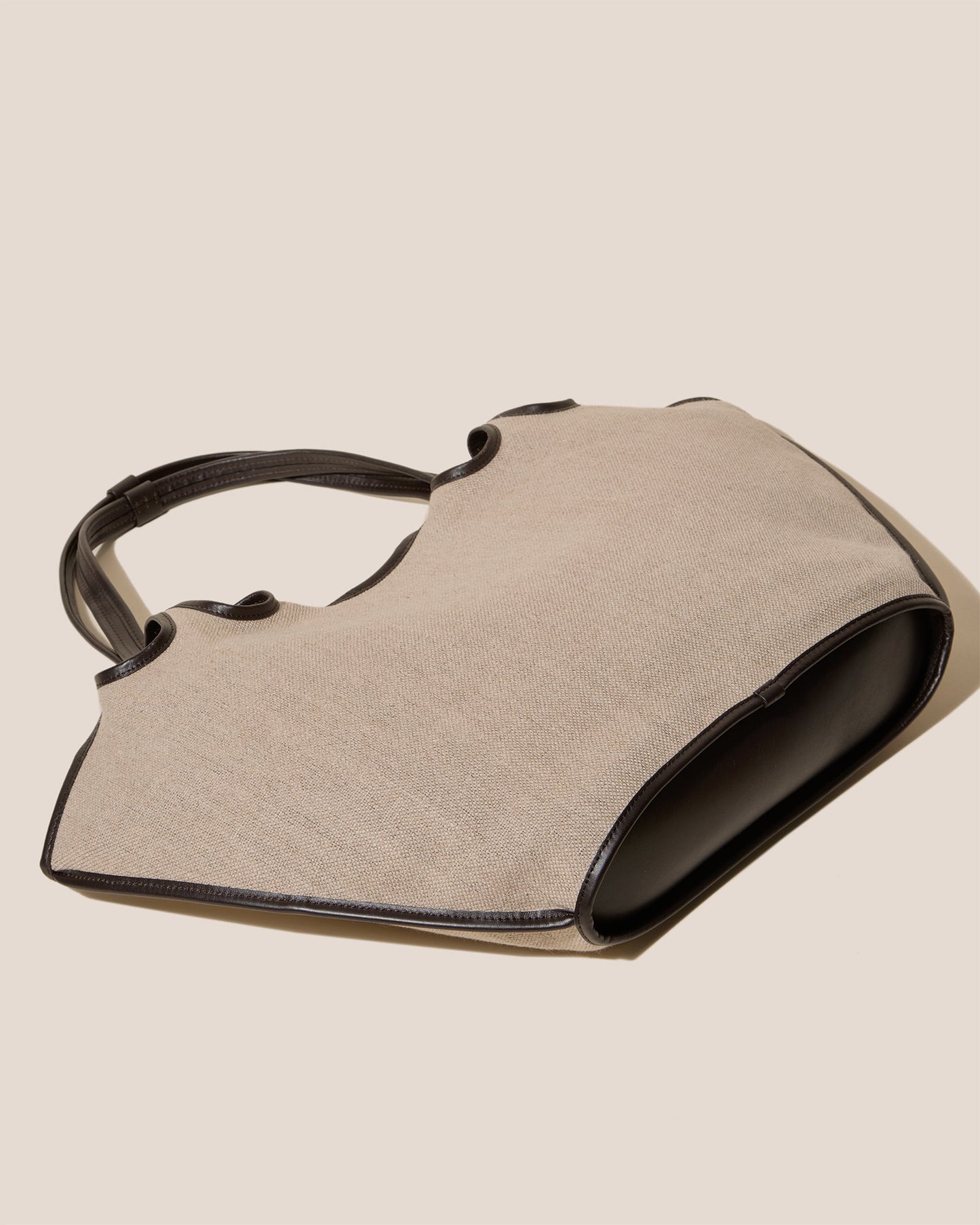 ESCALA LINEN - Cut-Out Tote Bag - Hereu Women