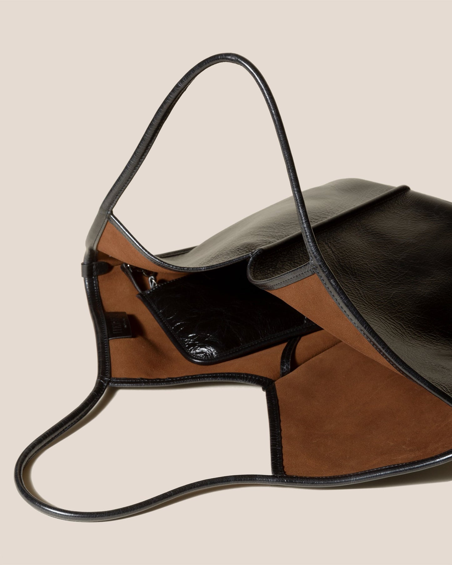 CALELLA DISTRESSED - Leather Tote Bag - Hereu Women|Men