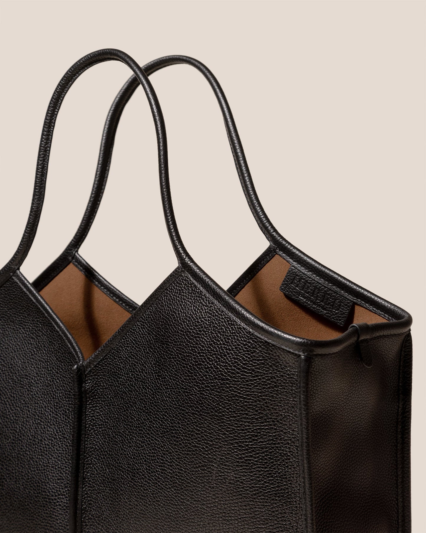 CALELLA SQUARED MEDIUM GRAINY - Leather-trimmed Tote Bag - Hereu Women|Men