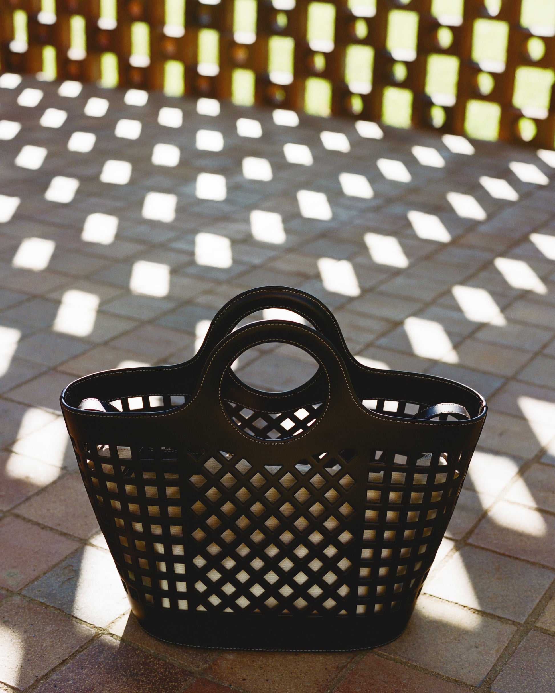 COLMADO - Cut-out Leather Tote Bag - Hereu Women