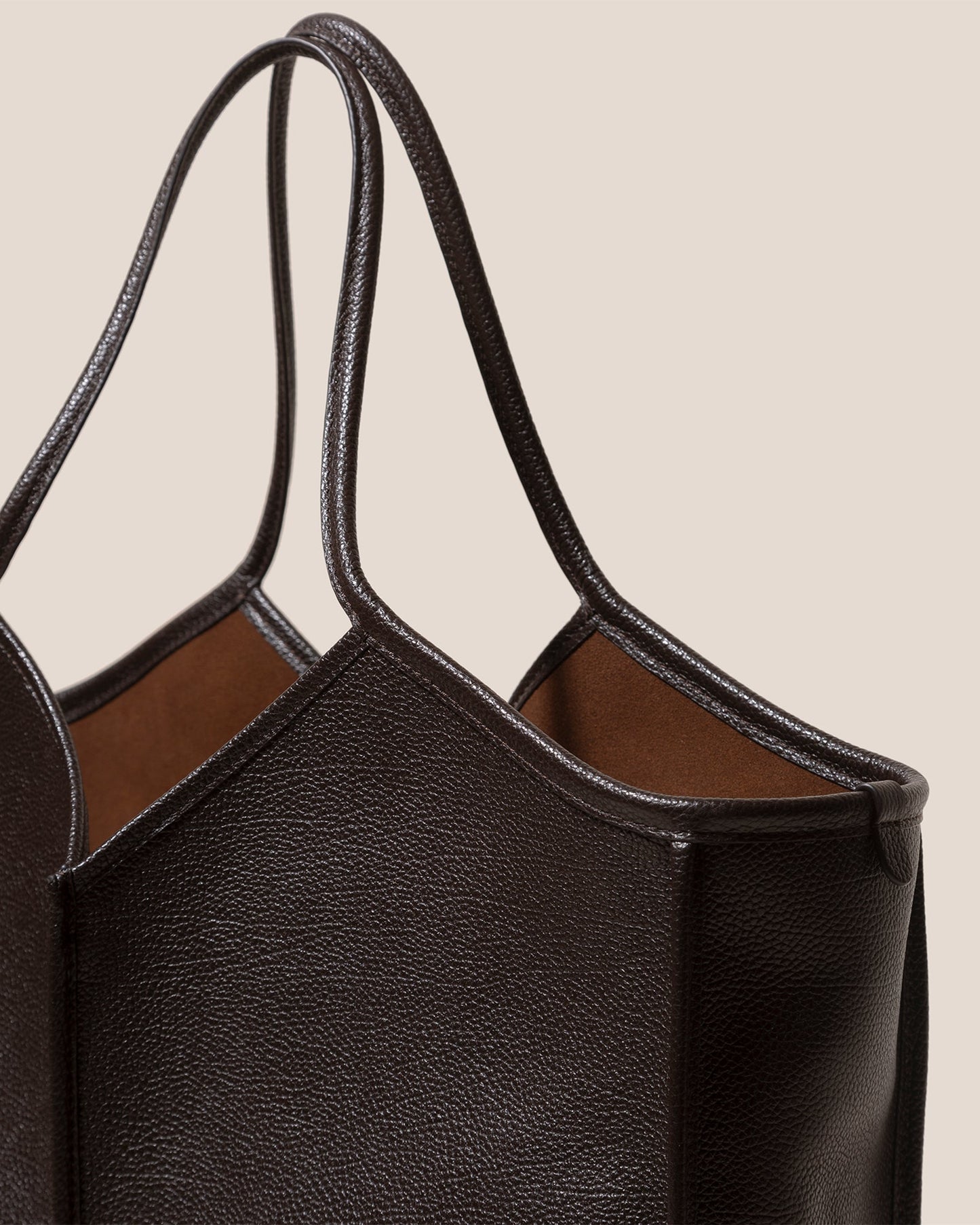 CALELLA SQUARED MEDIUM GRAINY - Leather-trimmed Tote Bag - Hereu Women|Men