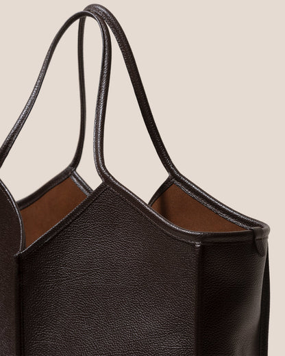 CALELLA SQUARED MEDIUM GRAINY - Leather-trimmed Tote Bag - Hereu Women|Men