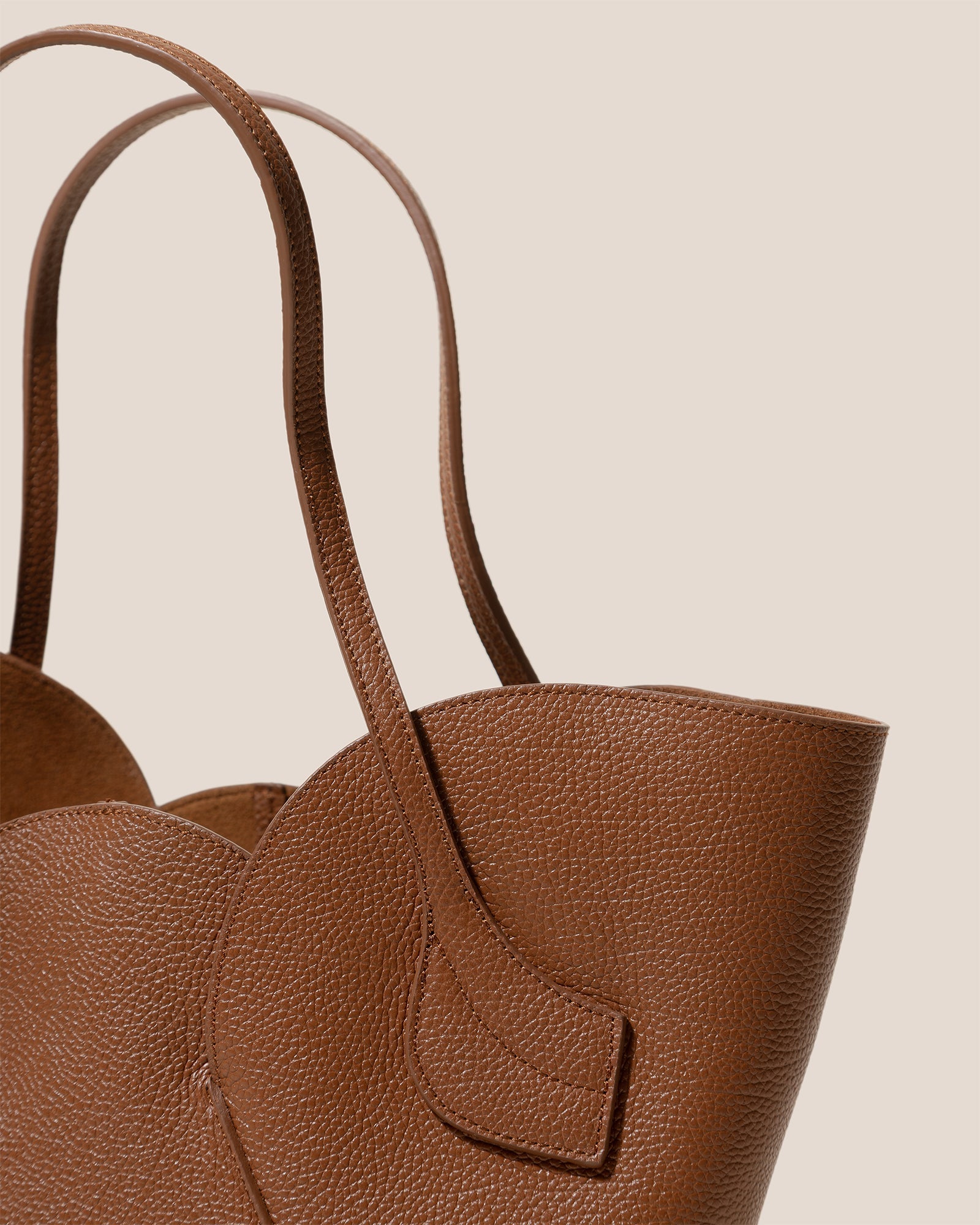 SEPAL S GRAINY - Tulip Shape Zipped Tote Bag - Hereu Women