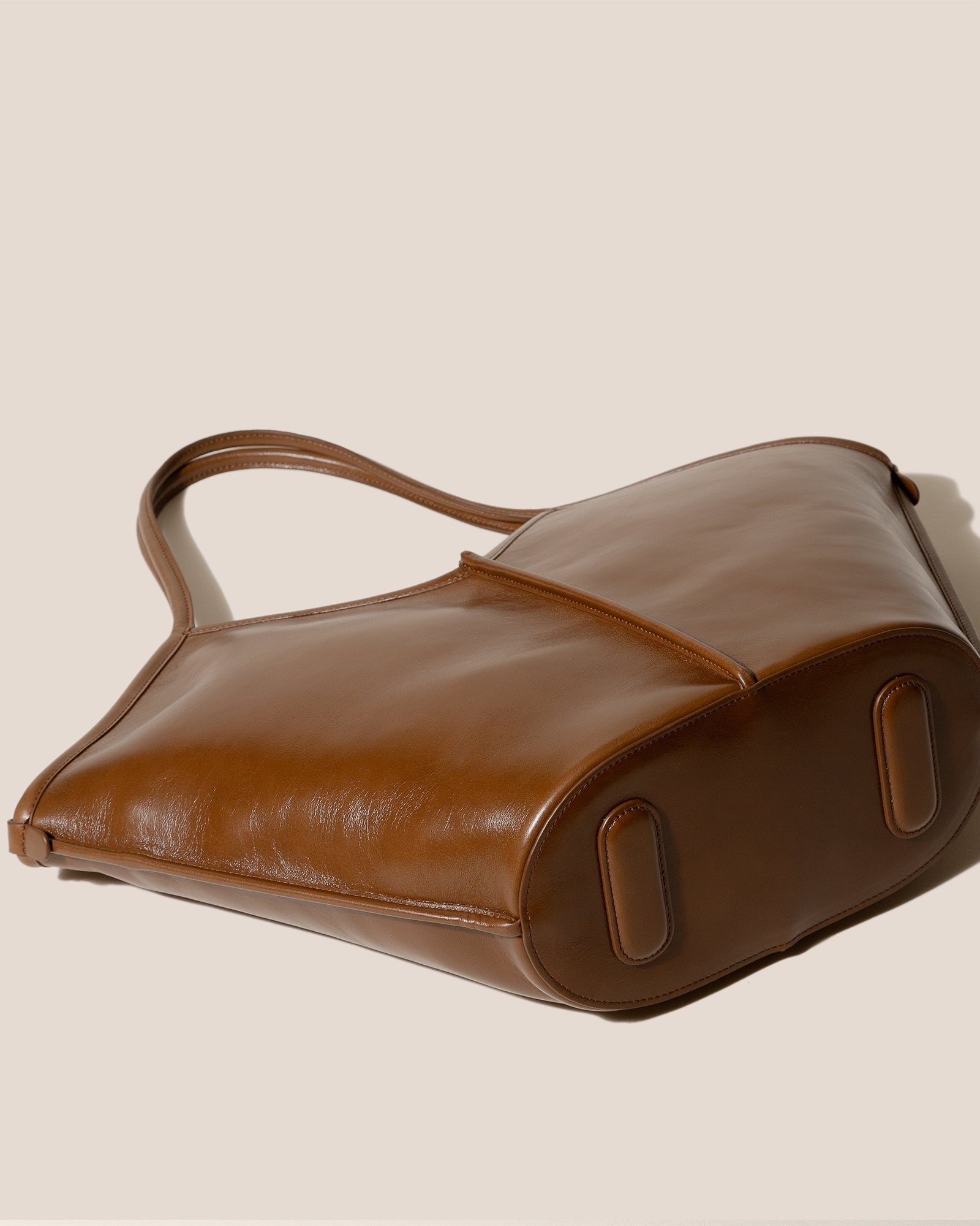 CALELLA DISTRESSED - Leather Tote Bag - Hereu Women|Men