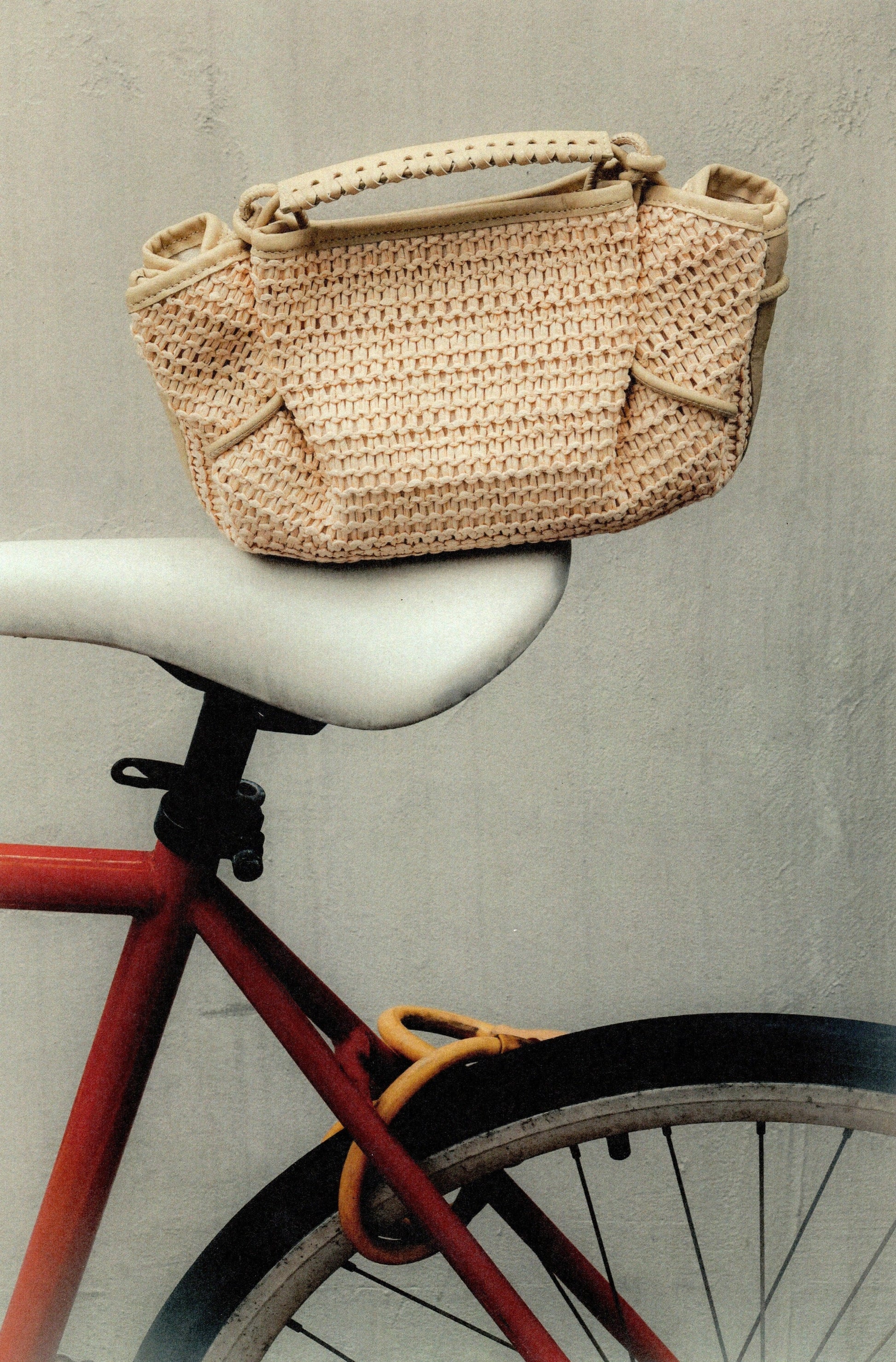 ARTA MINI RAFFIA - Pleated Crossbody Bag - Hereu Women