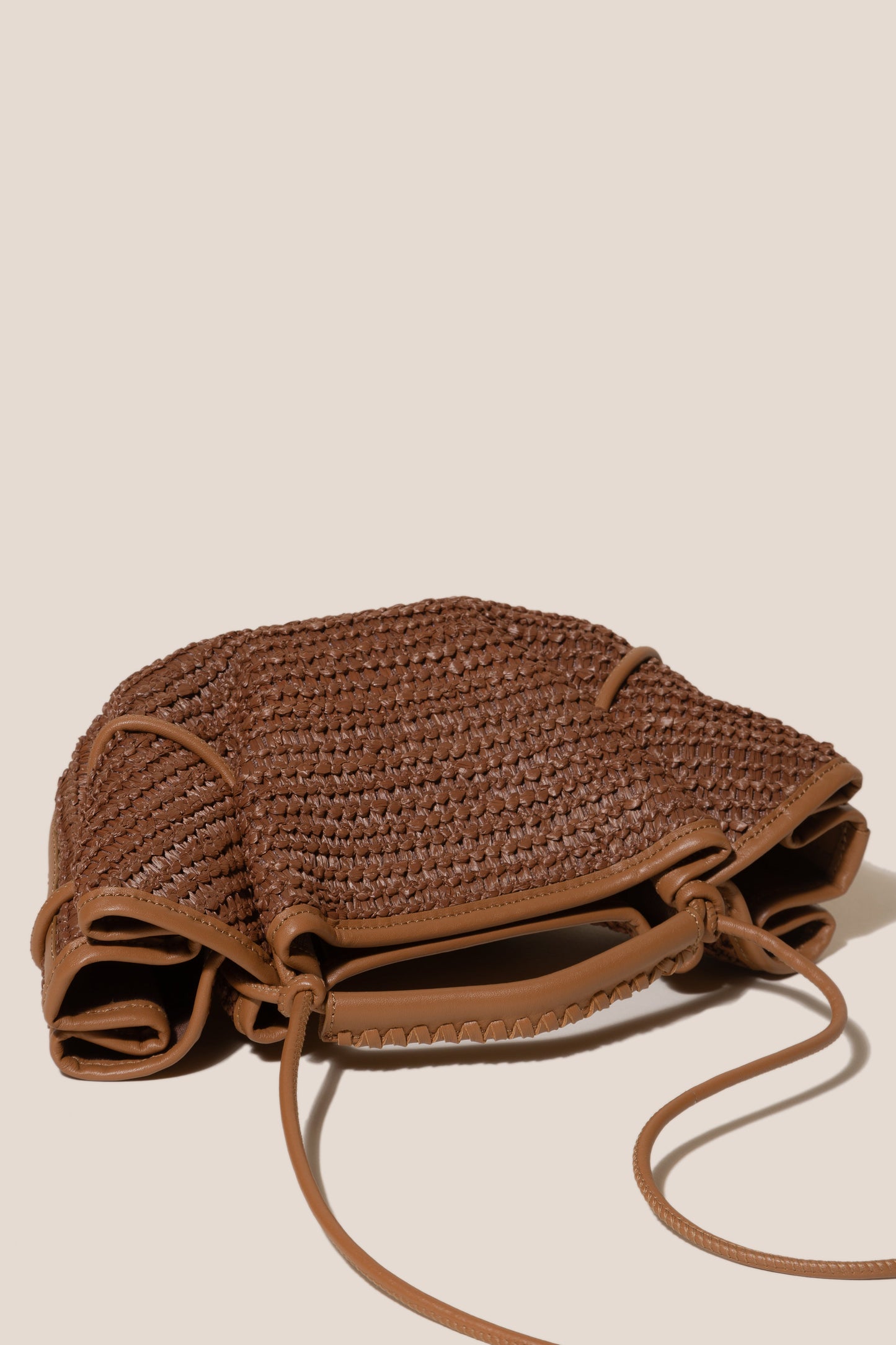 ARTA MINI RAFFIA - Pleated Crossbody Bag - Hereu Women