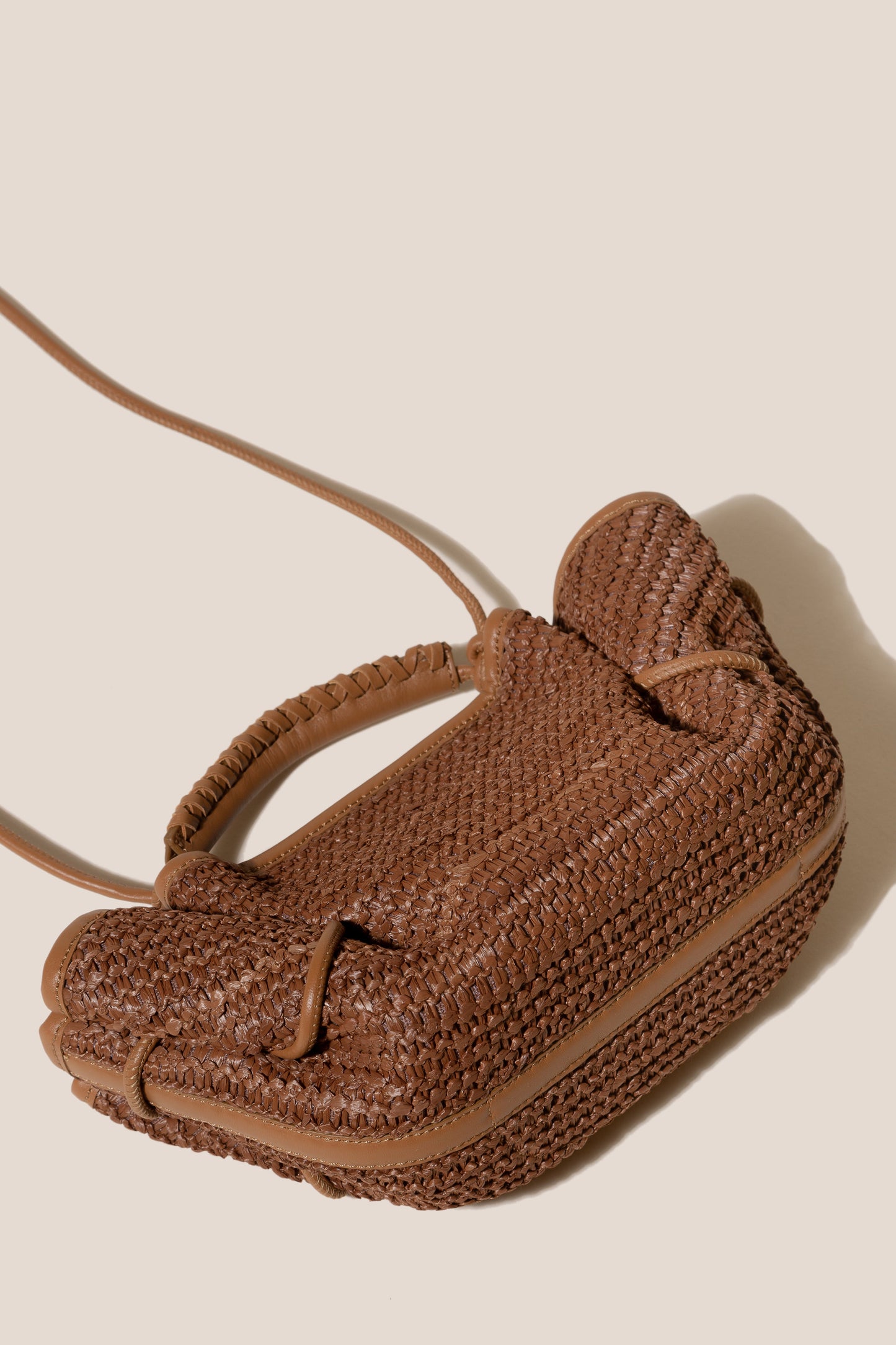 ARTA MINI RAFFIA - Pleated Crossbody Bag - Hereu Women