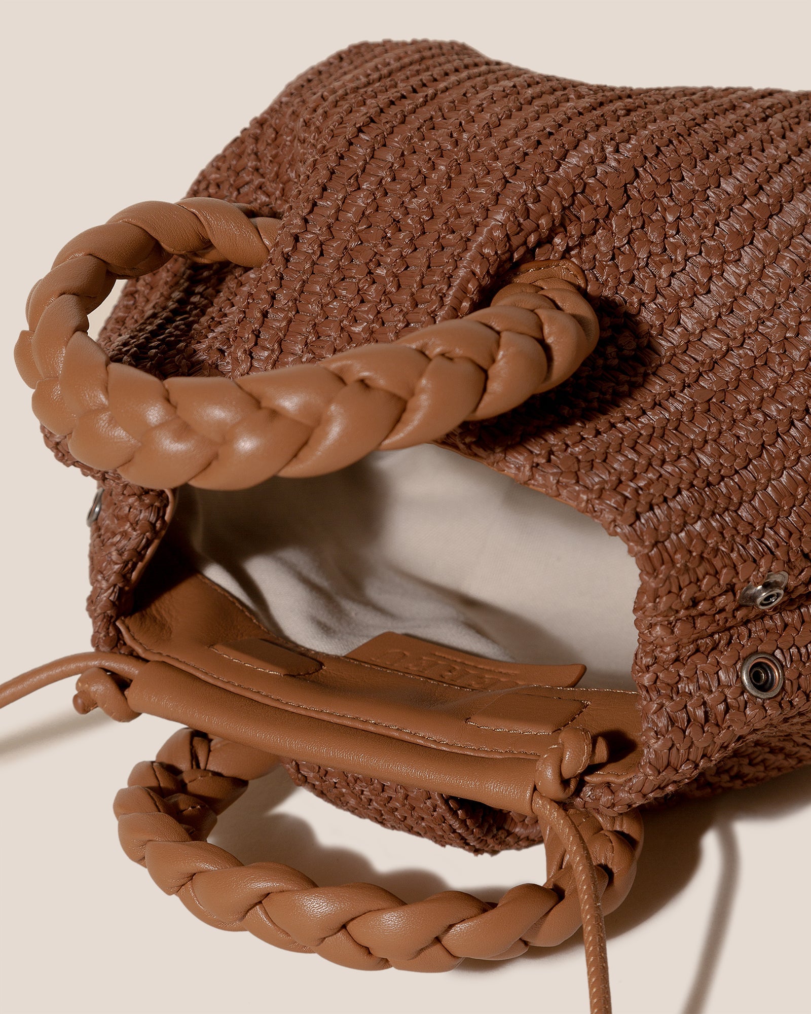 BOMBON M RAFFIA - Medium Plaited-handle Raffia Handbag - Hereu Women