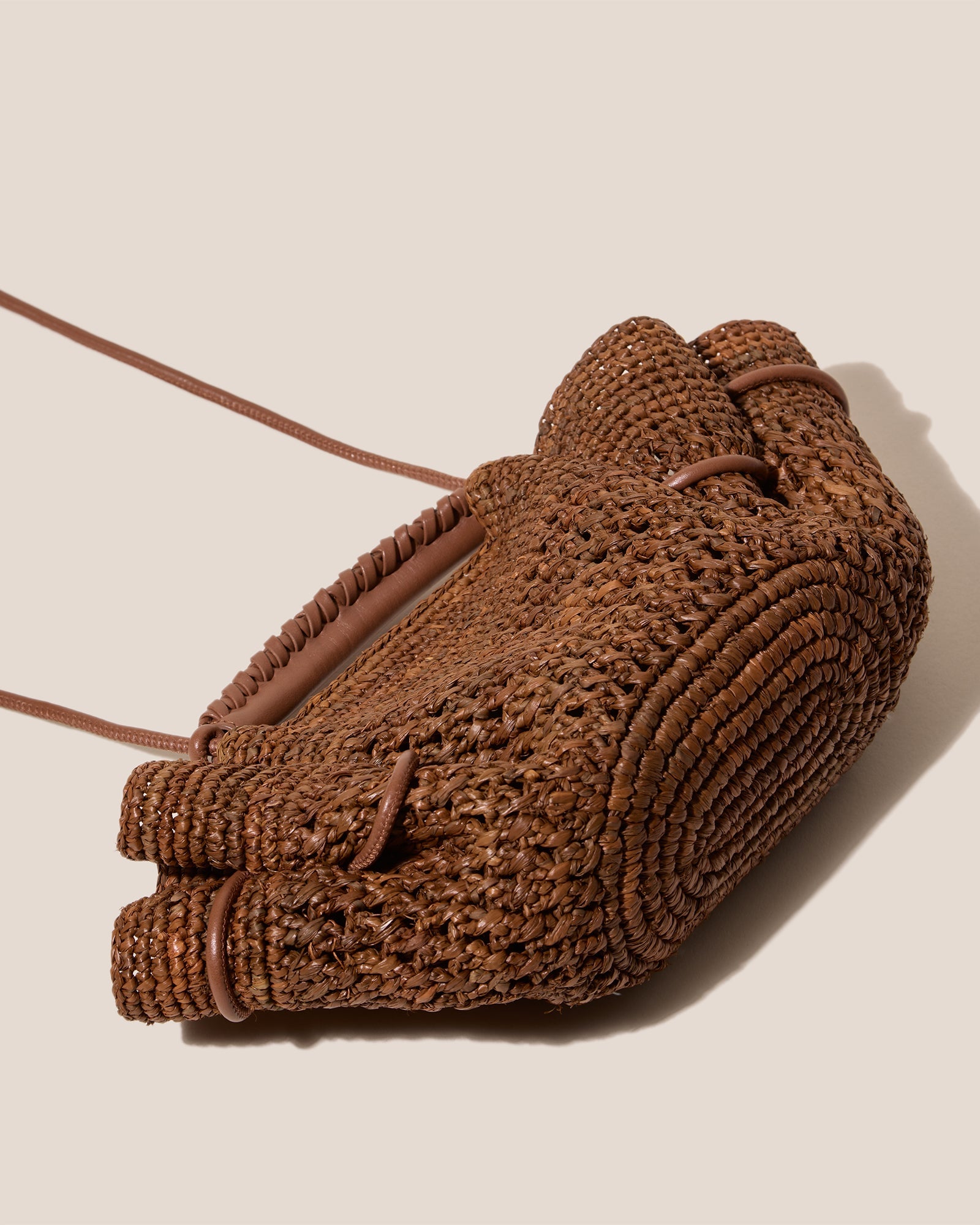 ARTA MINI CROCHET RAFFIA - Pleated Crossbody Bag - Hereu Women|Men