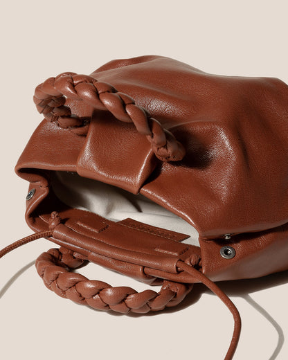BOMBON M SUPPLE SHINY - Medium Plaited-handle Leather Handbag - Hereu Women