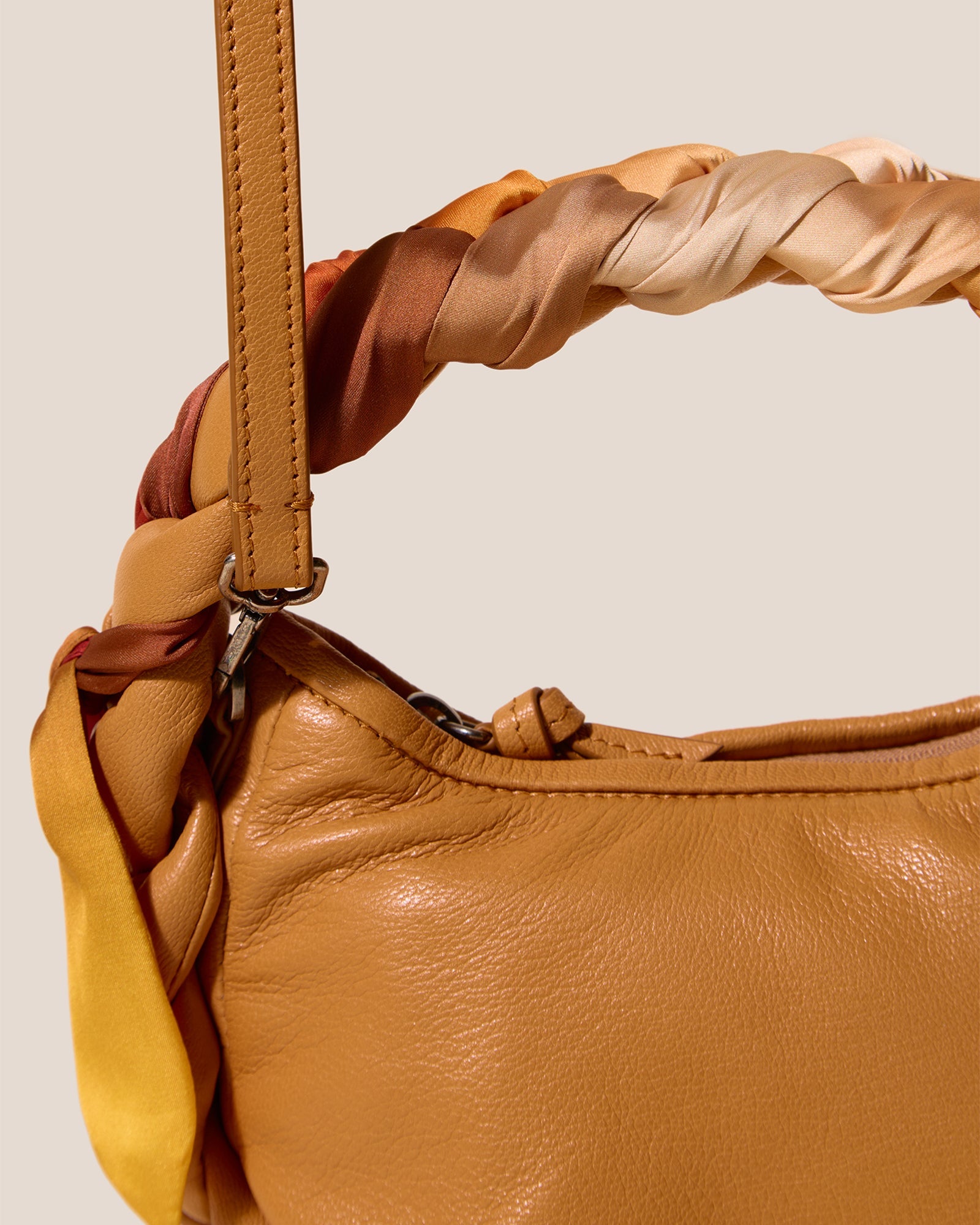 ESPIGA MINI FOULARD - Braided Detail Crossbody Bag - Hereu Women