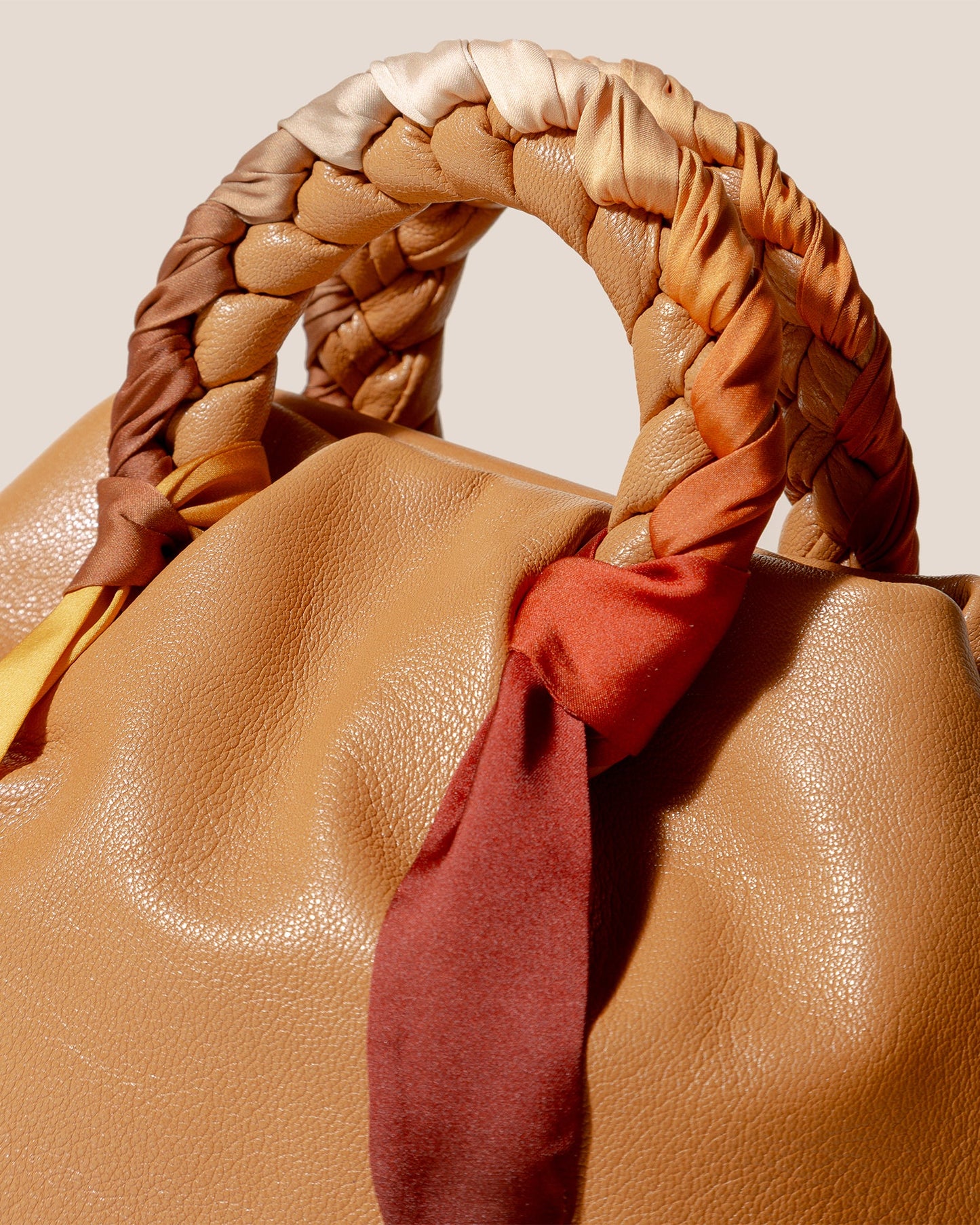 BOMBON M FOULARD - Medium Plaited-handle Leather Handbag - Hereu Women