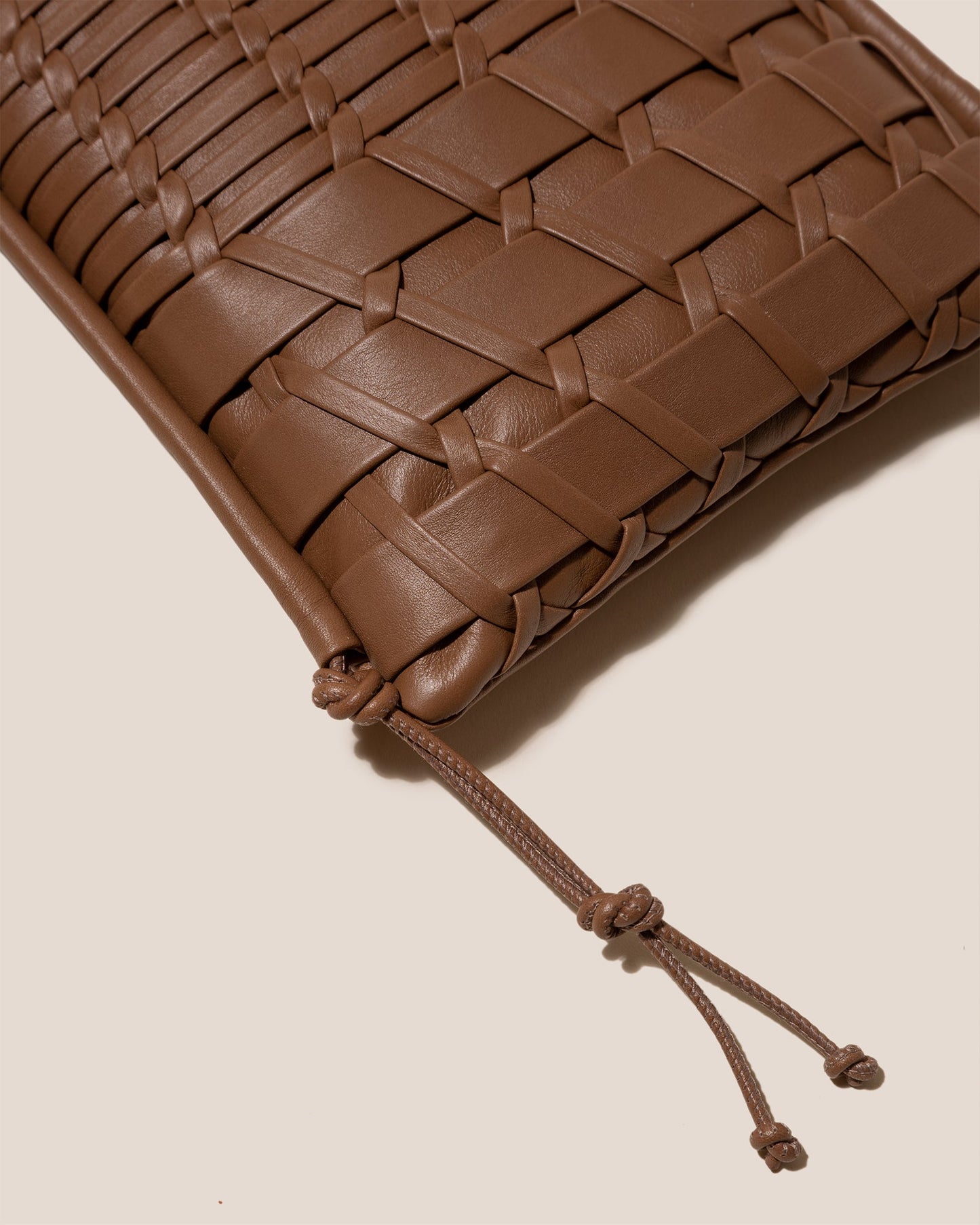 TRENA - Flat Square Crossbody Bag - Hereu Women|Men