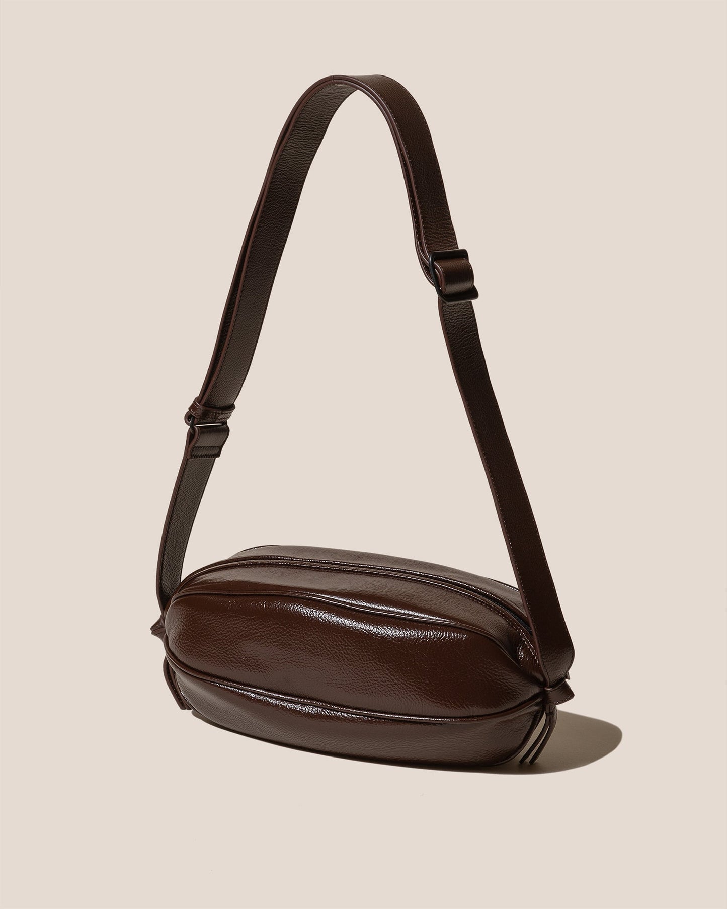 BOYA L DISTRESSED - Ball-Shaped Crossbody Bag - Hereu Women|Men