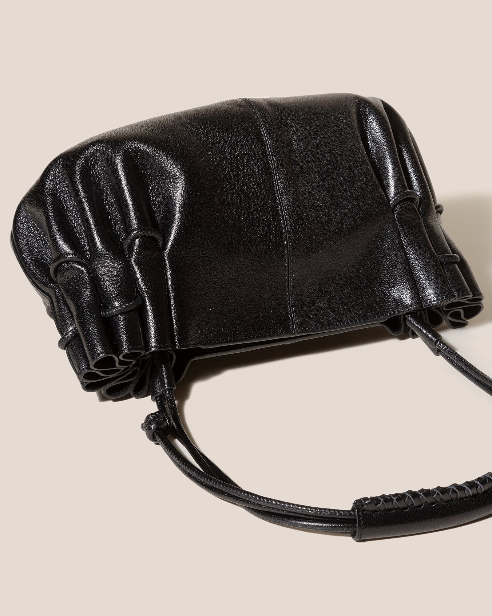 ARTA - Pleated Shoulder Bag - Hereu Women