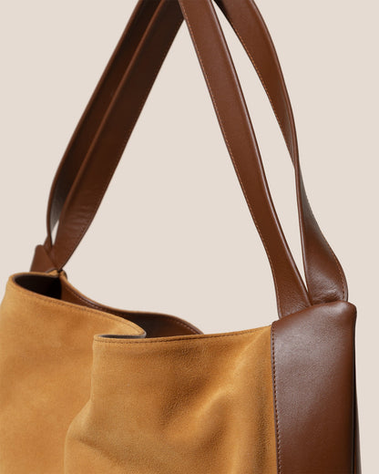CADOR SUEDE - Slouchy Shoulder Bag - Hereu Women