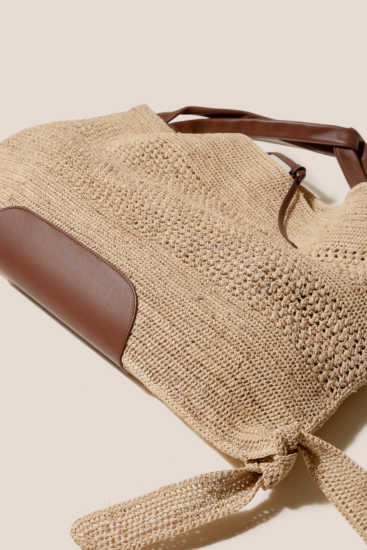 CADOR - Slouchy Crocheted Raffia Crocheted Shoulder Bag - Hereu Women