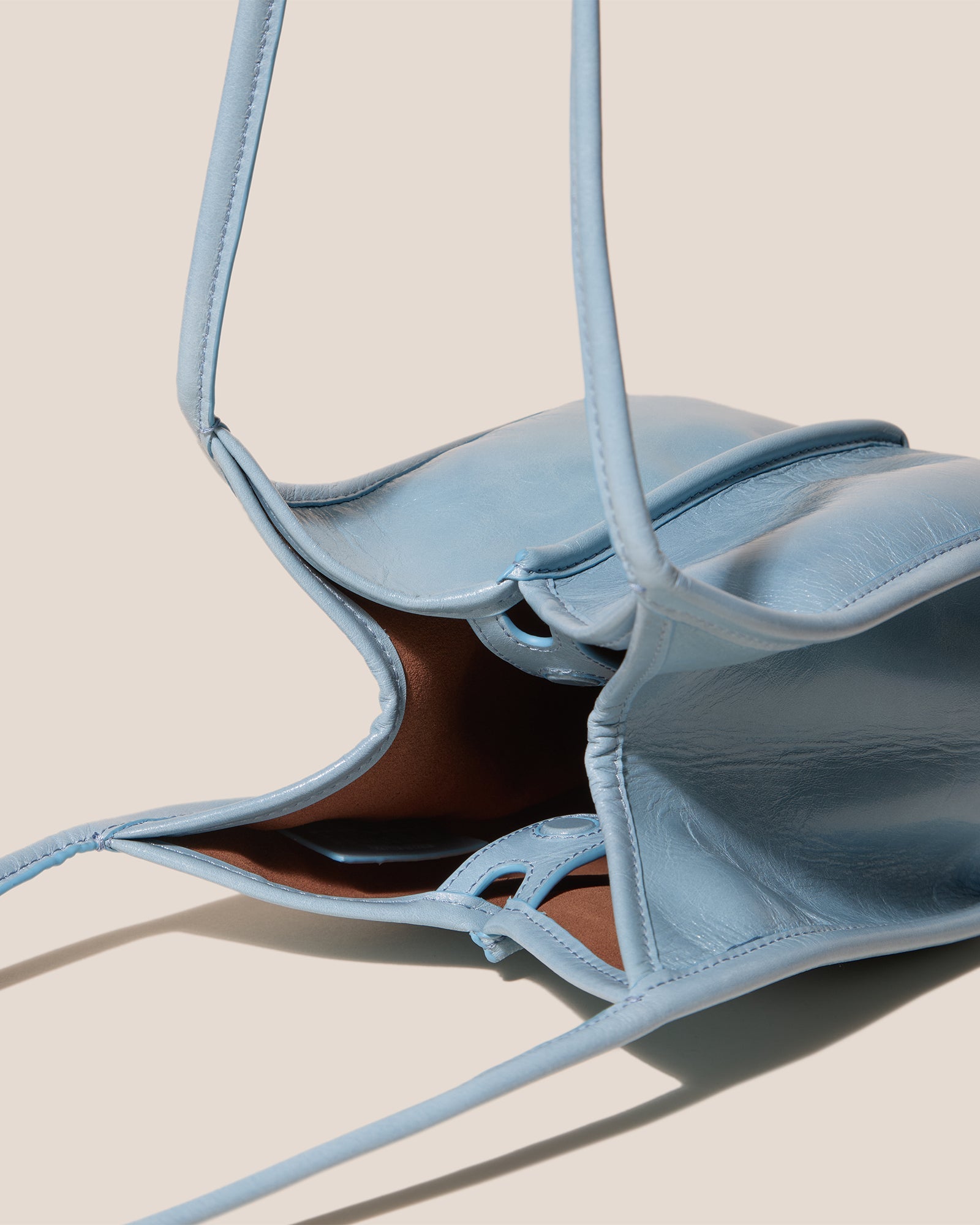 CALELLA BUCKET LEATHER - Leather-trimmed Shoulder Bag - Hereu Women