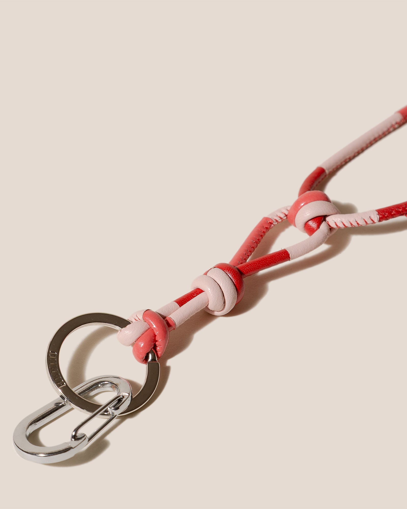 GERANI KEYCHAIN - Hand-Knotted Patchwork Keychain - Hereu Women