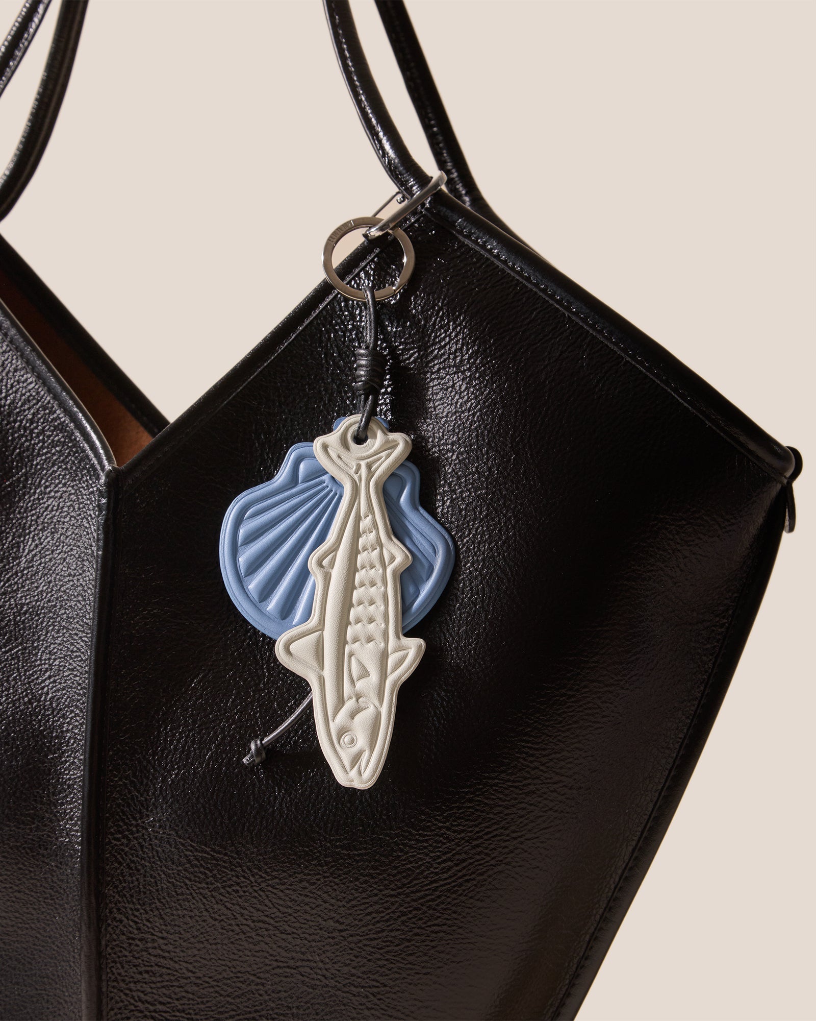 LAMAR KEYCHAIN - Embossed Leather Keychain - Hereu Women