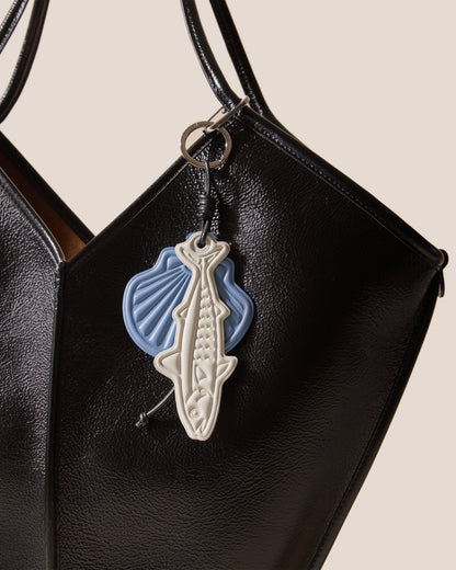 LAMAR KEYCHAIN - Embossed Leather Keychain - Hereu Women