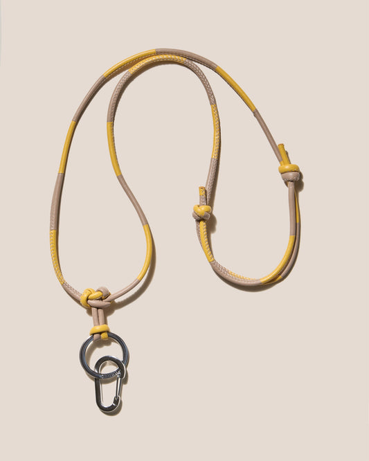 LLUM KEYCHAIN - Hand-Knotted Patchwork Keychain - Hereu Women