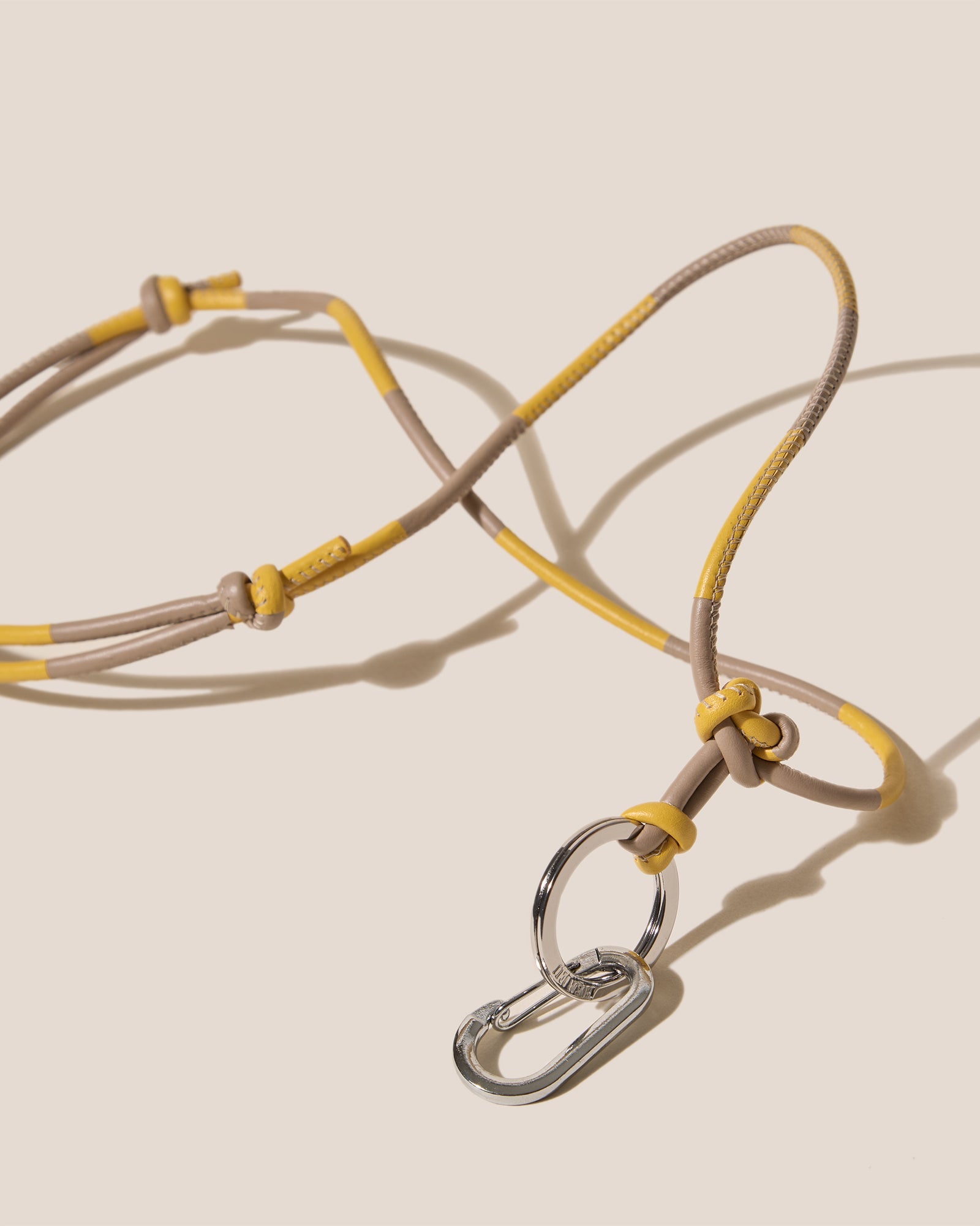 LLUM KEYCHAIN - Hand-Knotted Patchwork Keychain - Hereu Women