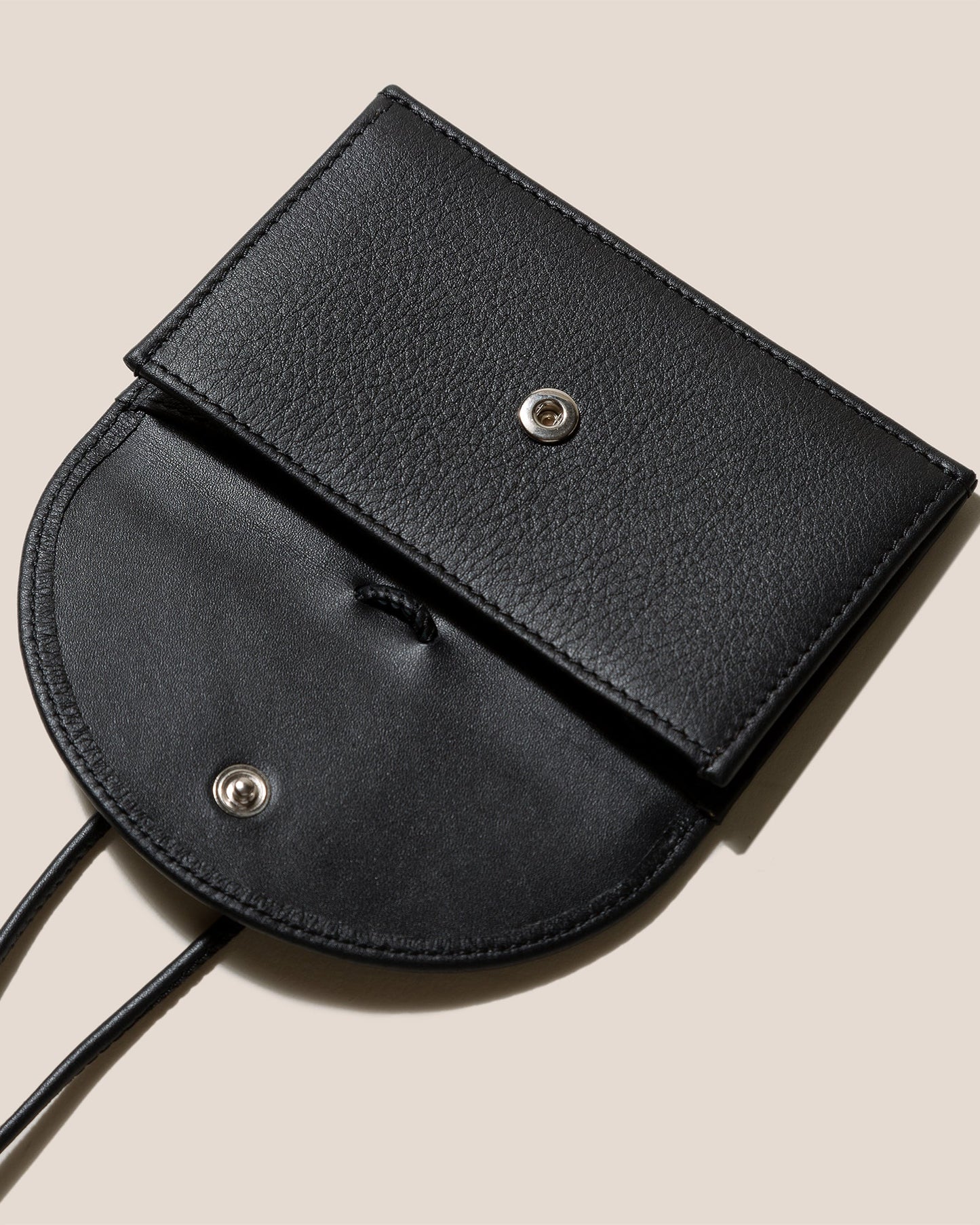 PENJAT - Leather Wallet with Strap - Hereu Women