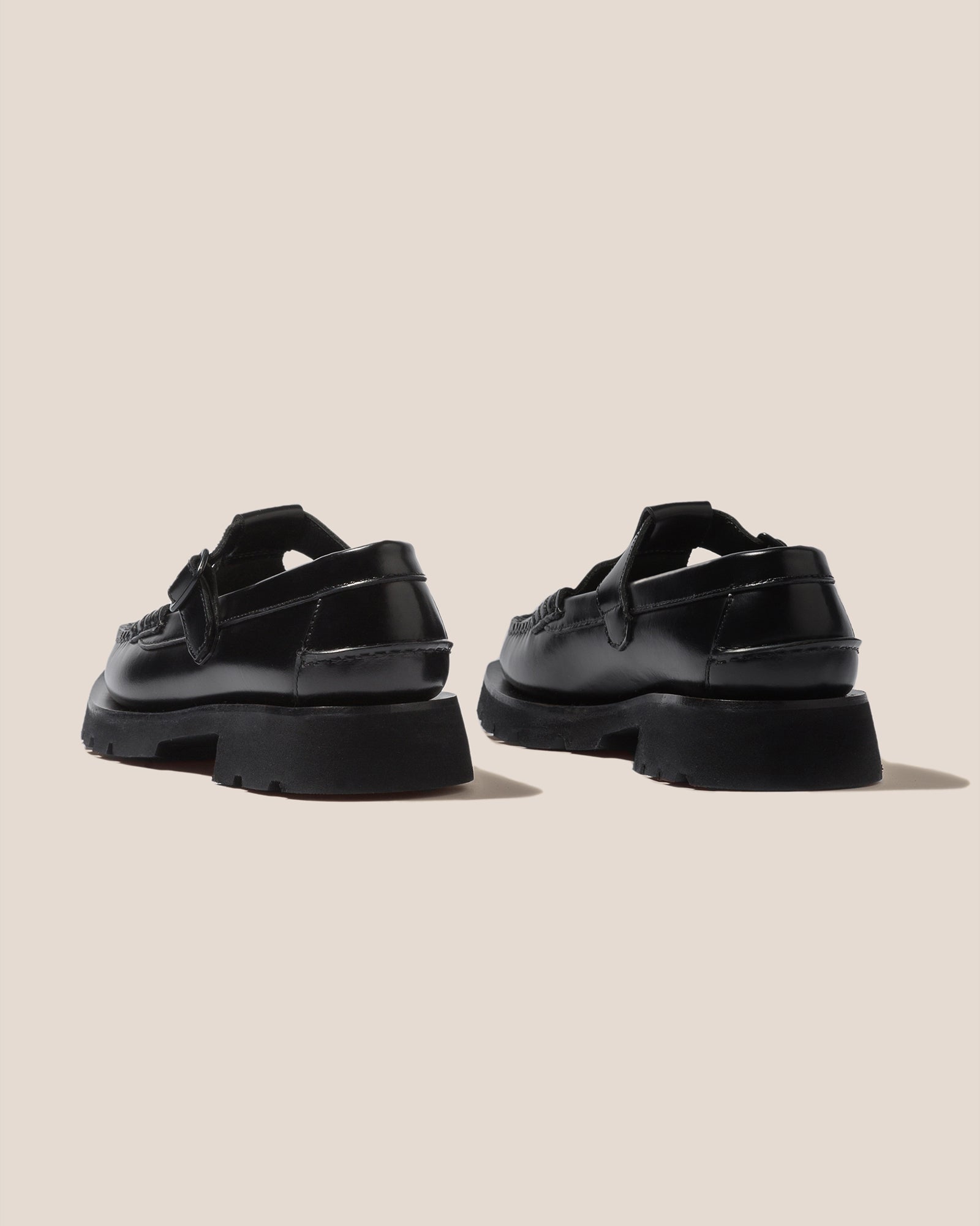ALBER SPORT - Tread Sole T-Bar Loafer - Hereu Men